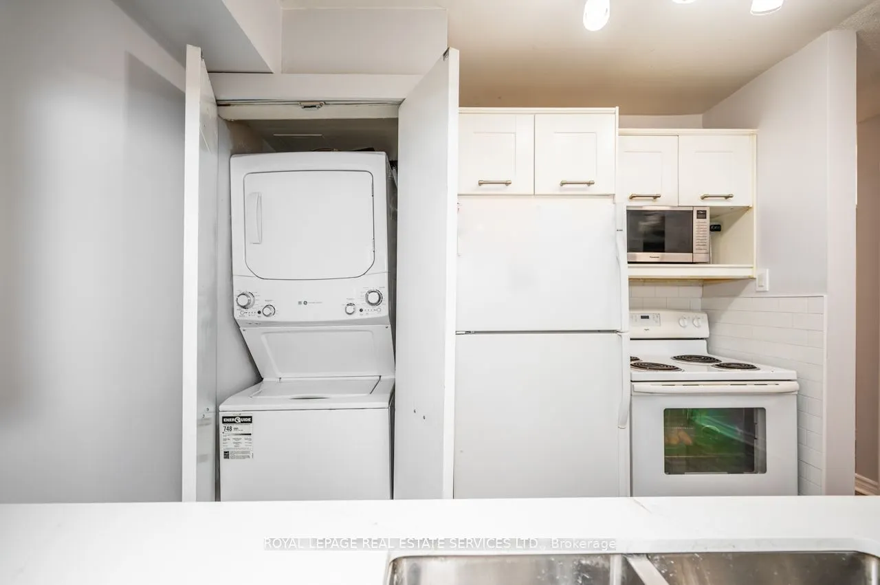 1450 Glen Abbey Gate, #1013