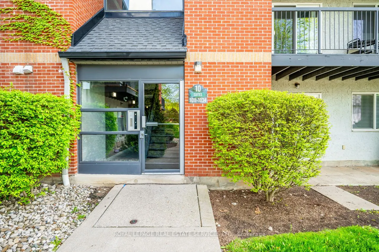 1450 Glen Abbey Gate, #1013