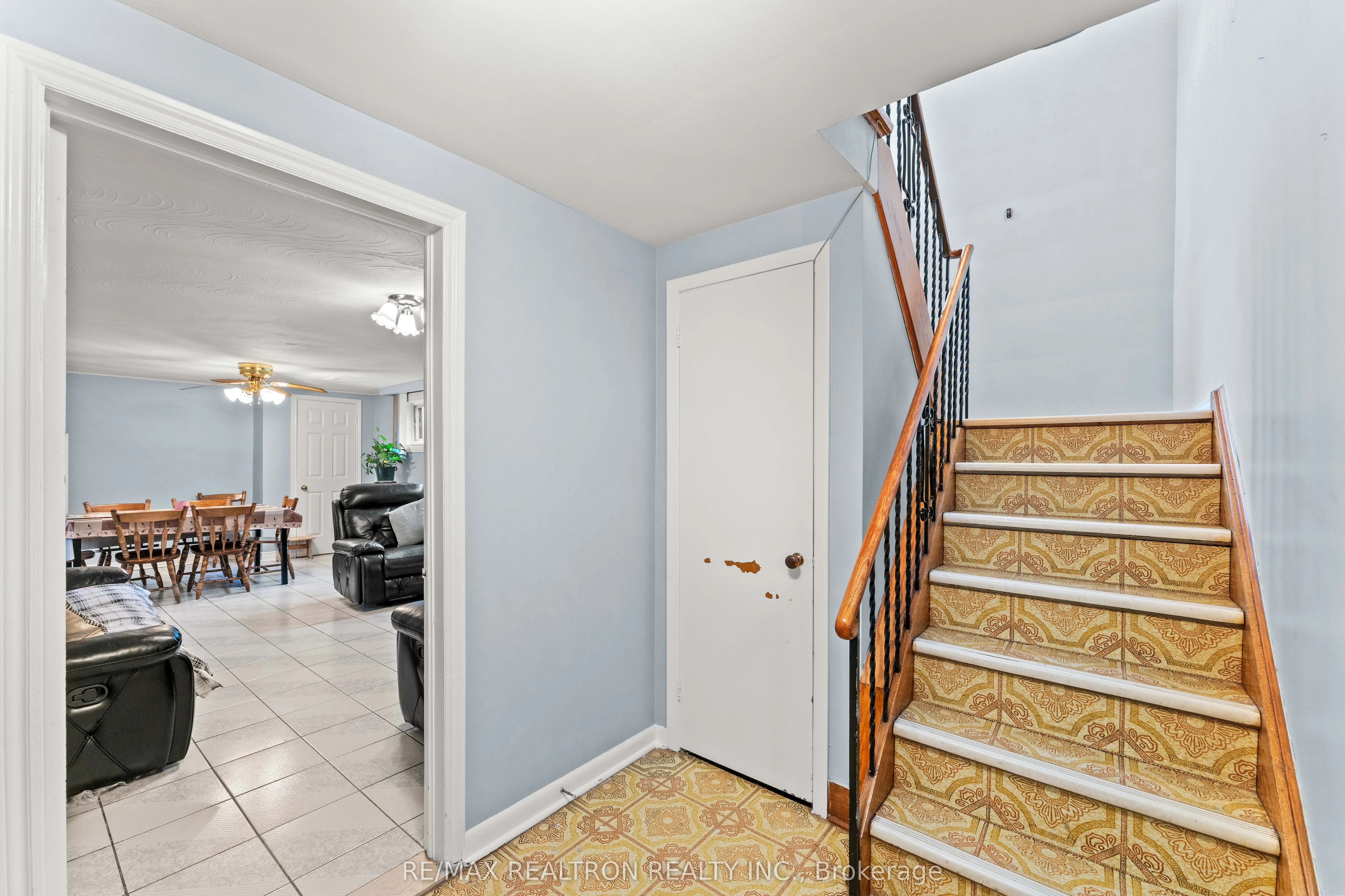 4 Peacham Crescent