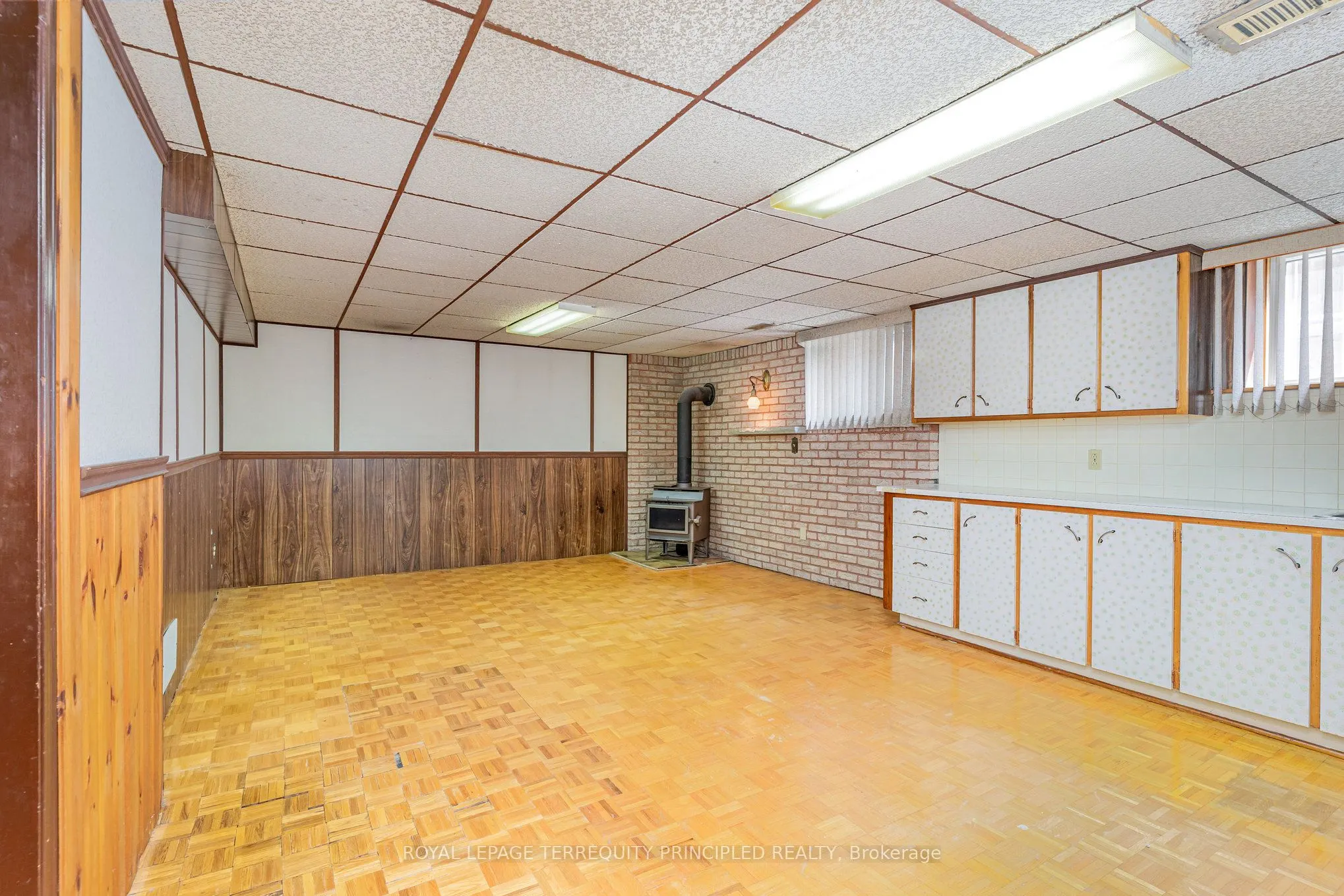 485 Rathburn Road
