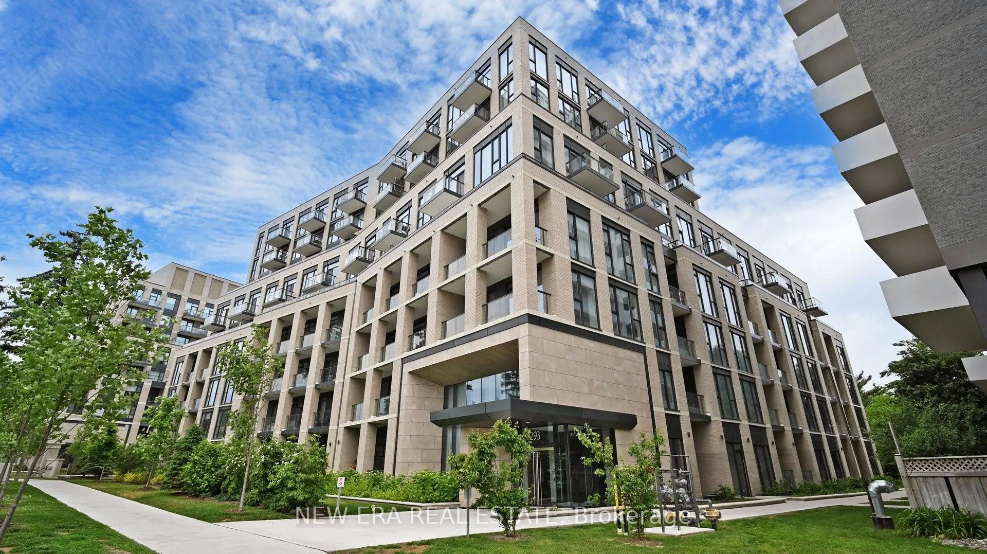 293 The Kingsway, #610