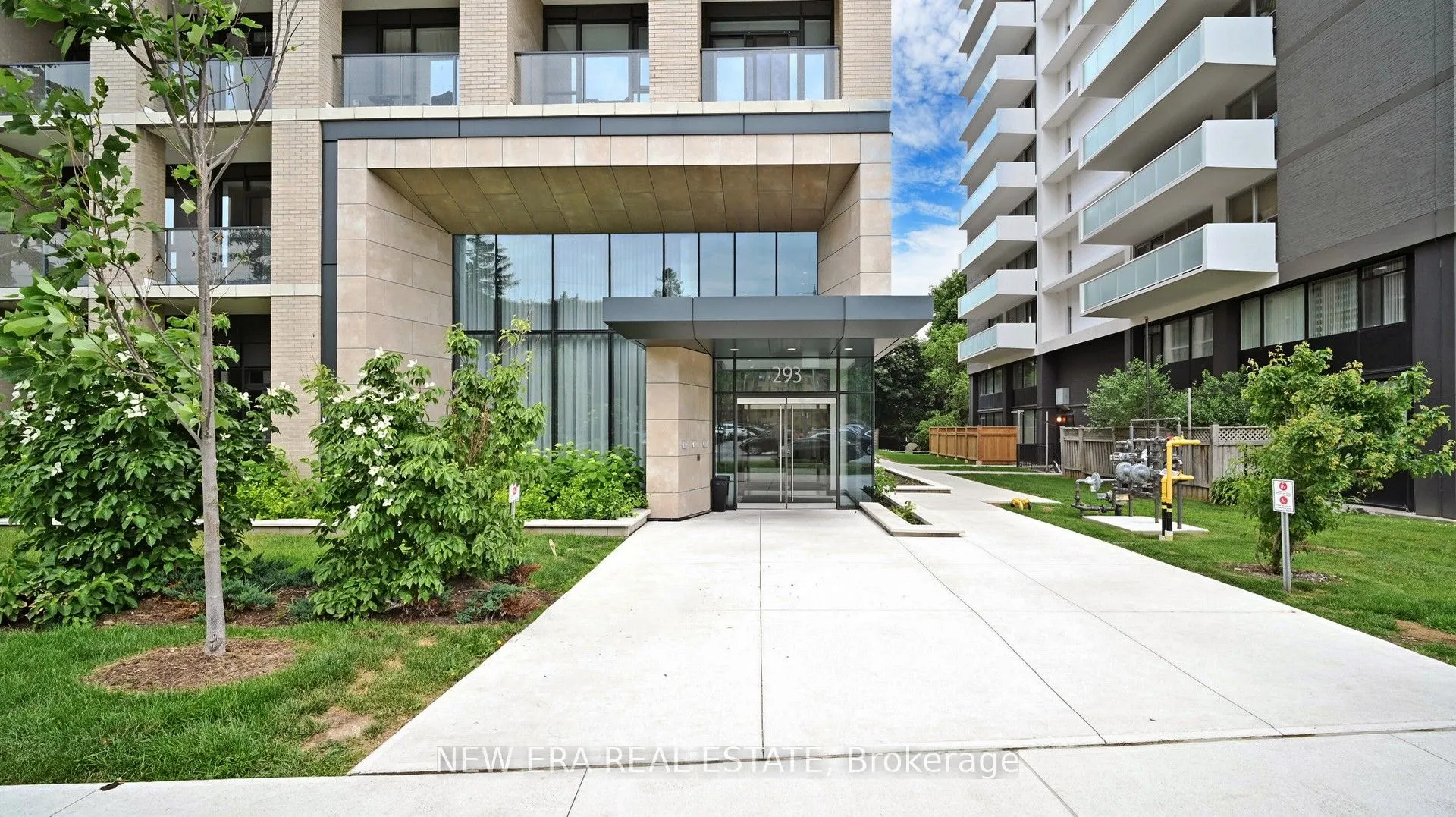 293 The Kingsway, #610