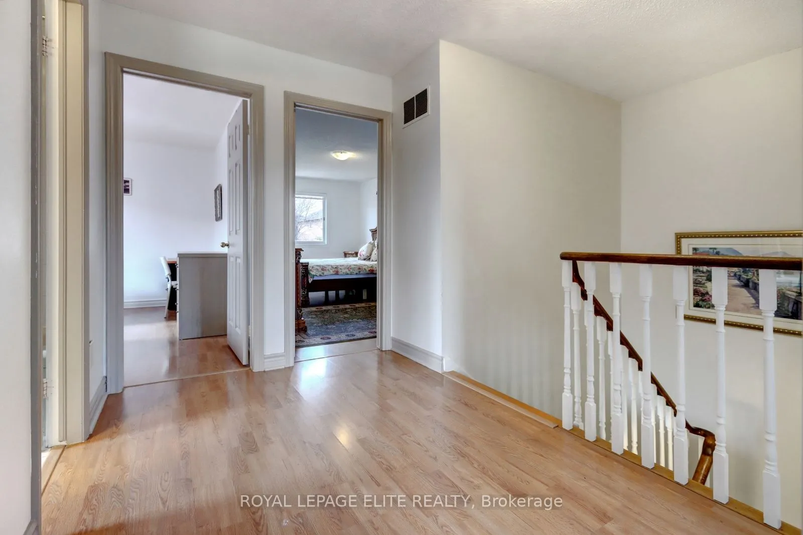 308 HILLSIDE Drive