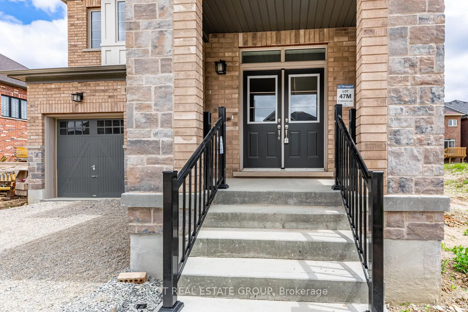 61 Tweedhill Avenue