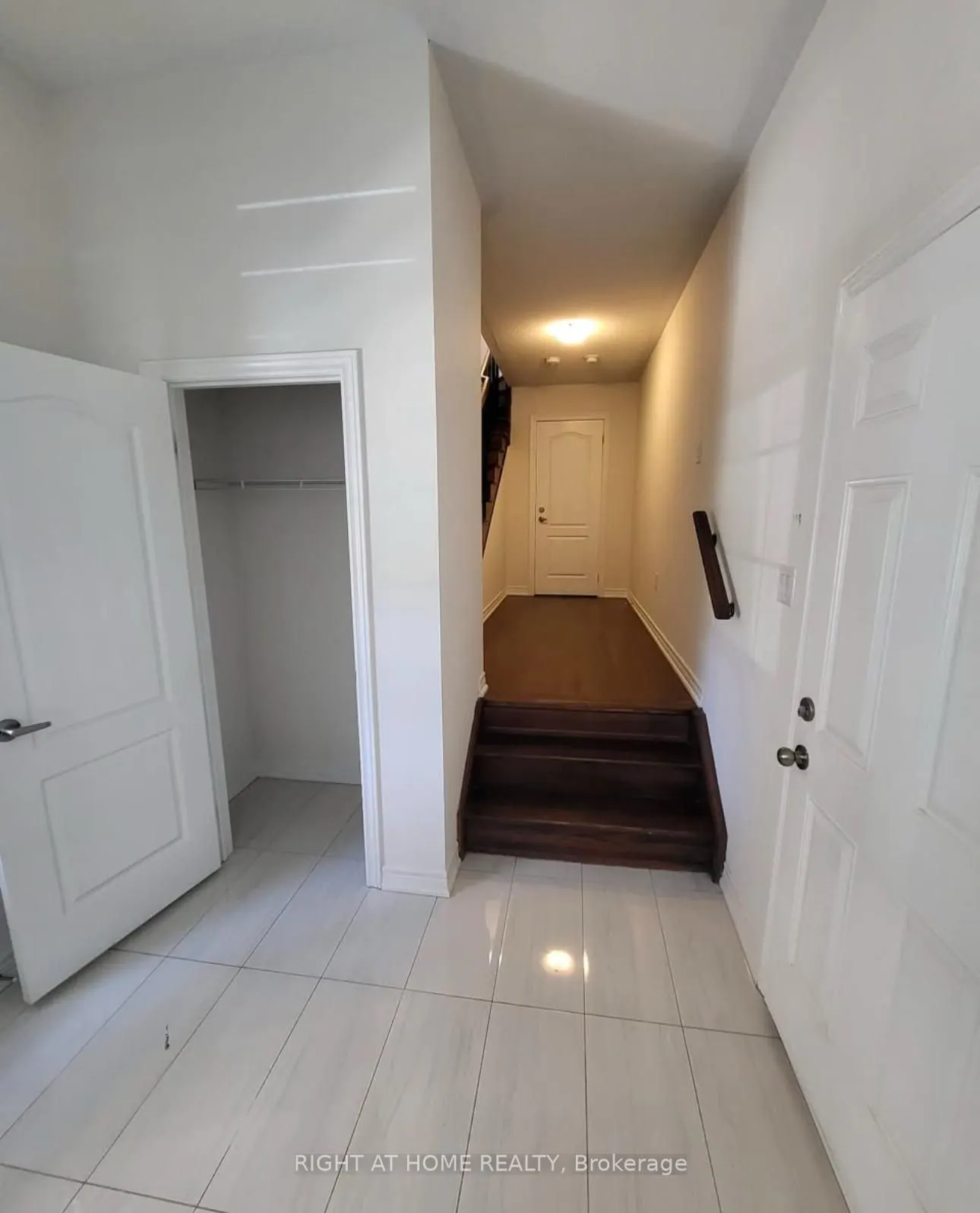 27 Hashmi Place, #Unit A