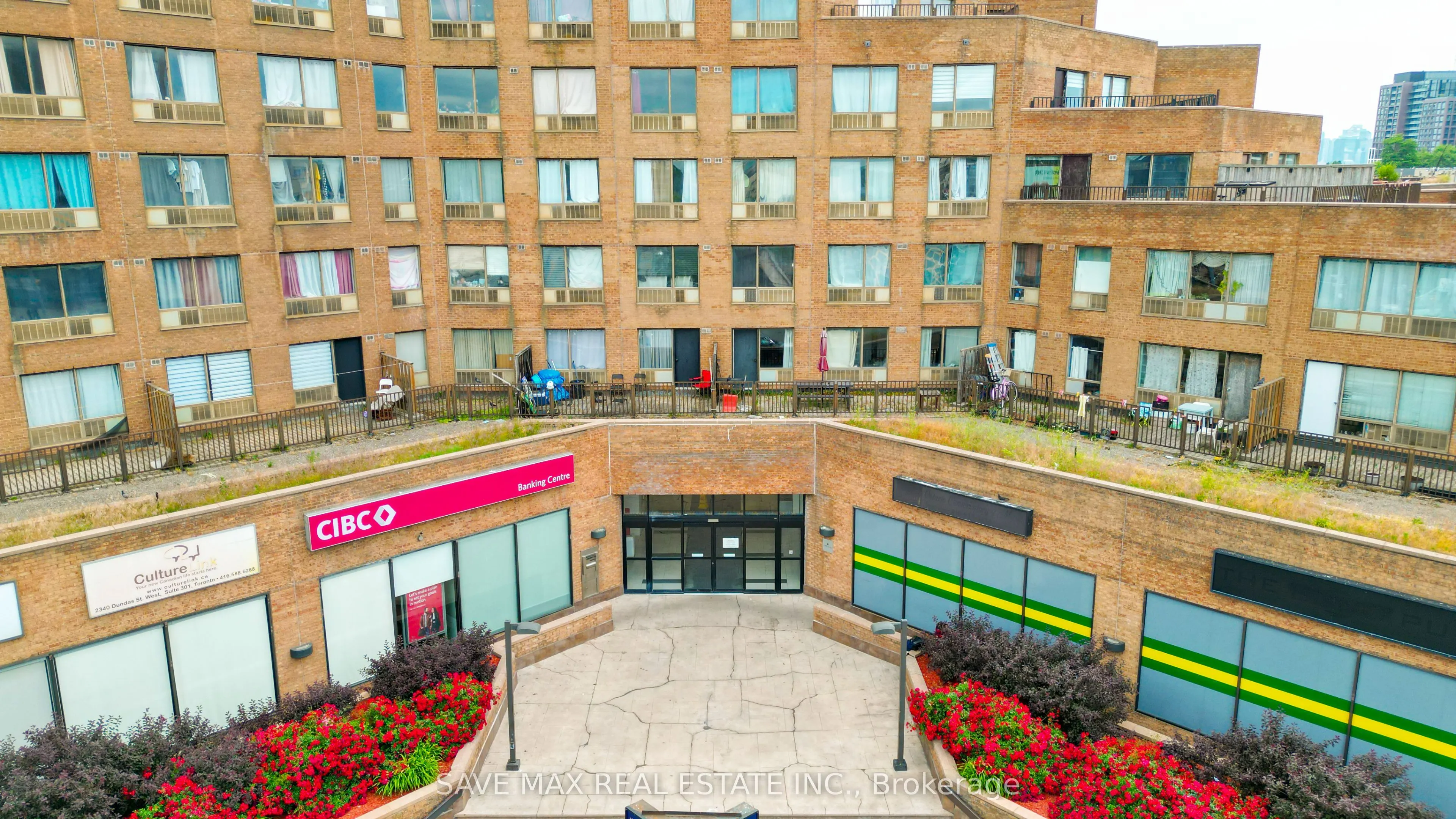 2340 Dundas Street W, #G15