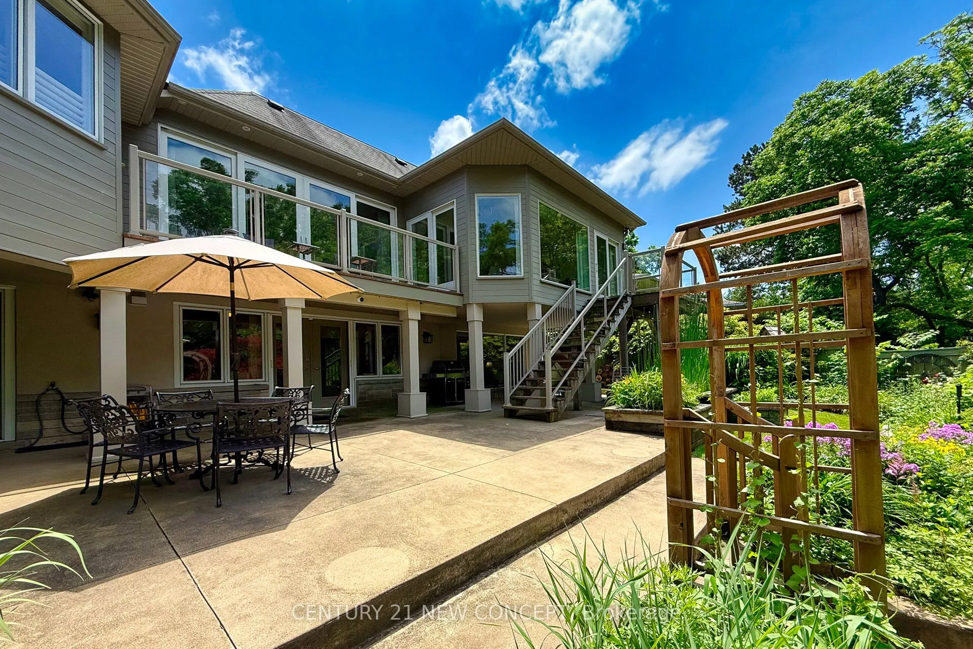 8 Echo Valley Ridge