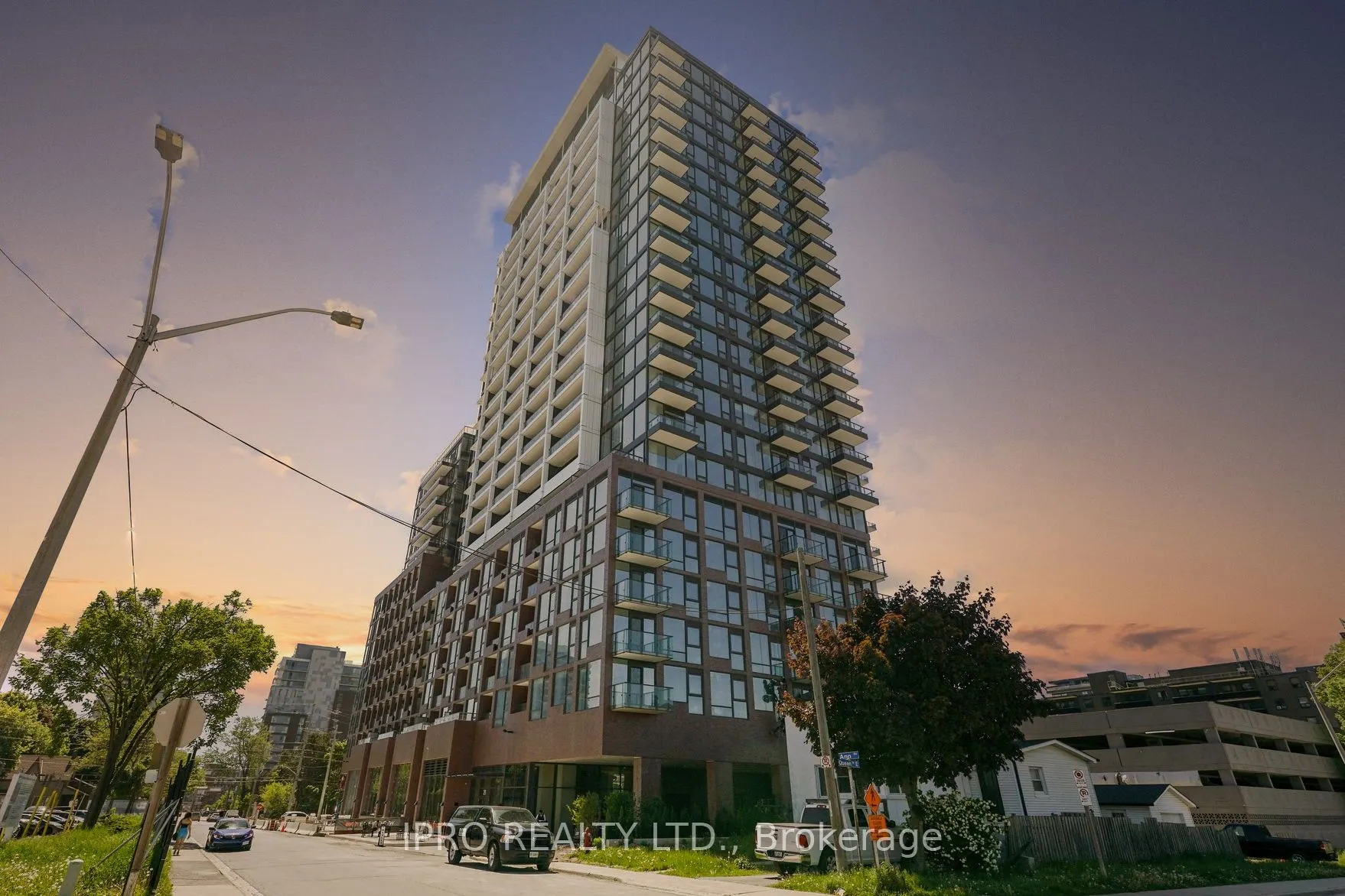 28 Ann Street, #508