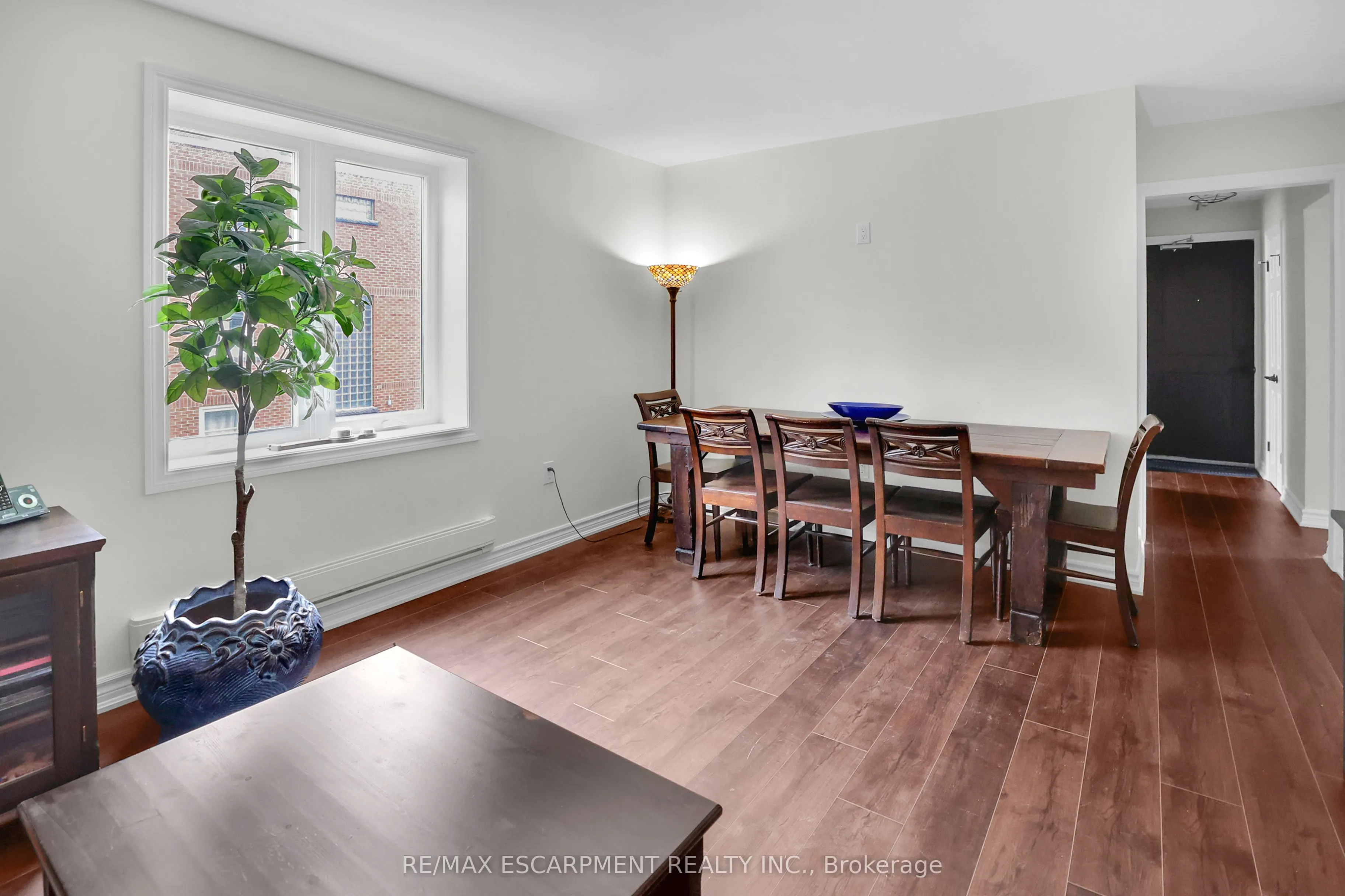 1347 Lakeshore Road, #37