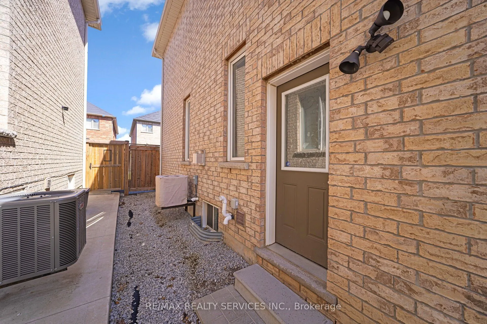 15 Ebury Drive