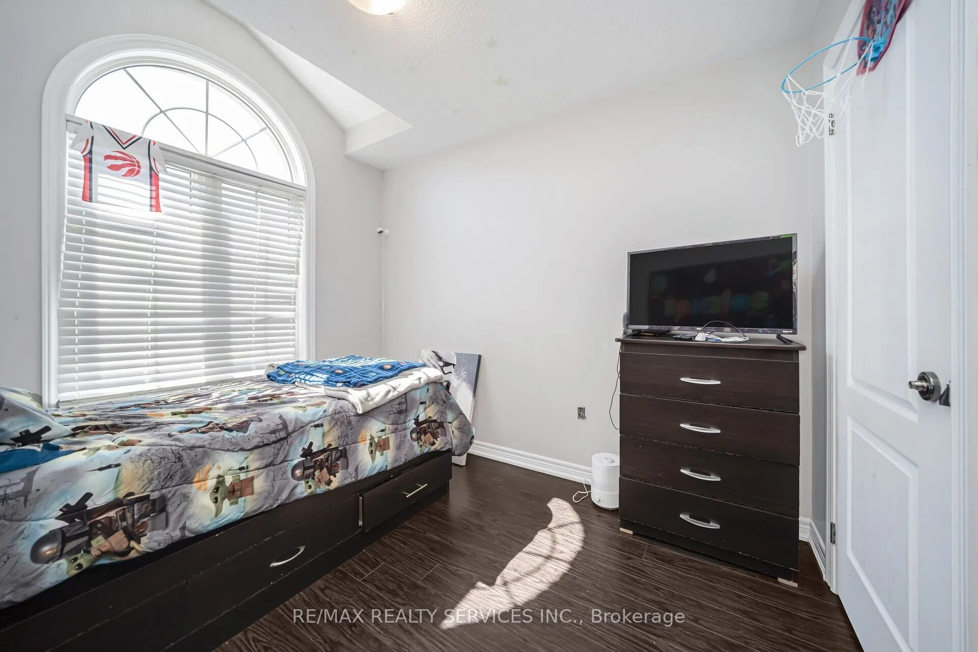 15 Ebury Drive