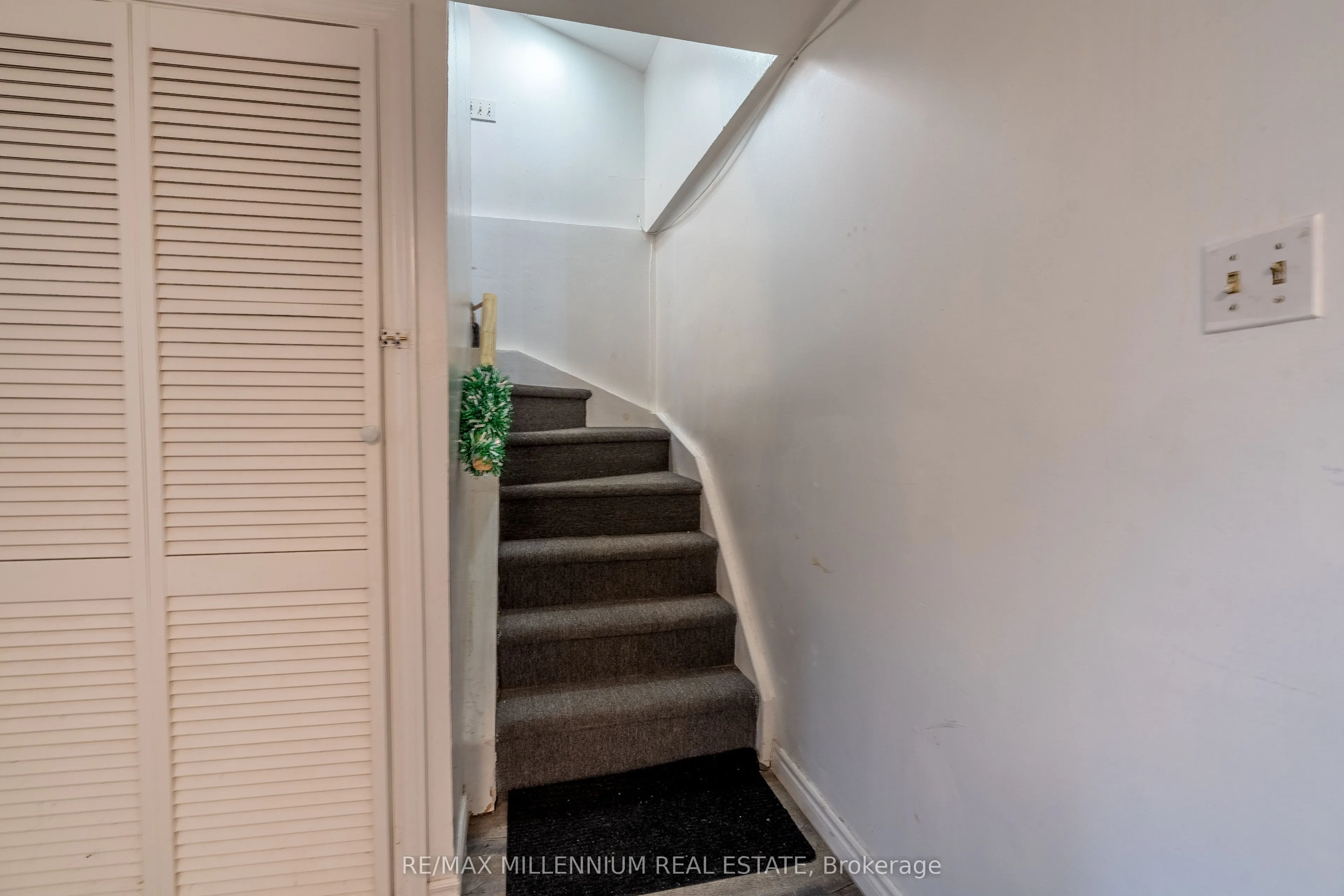 93 Gatesgill Street