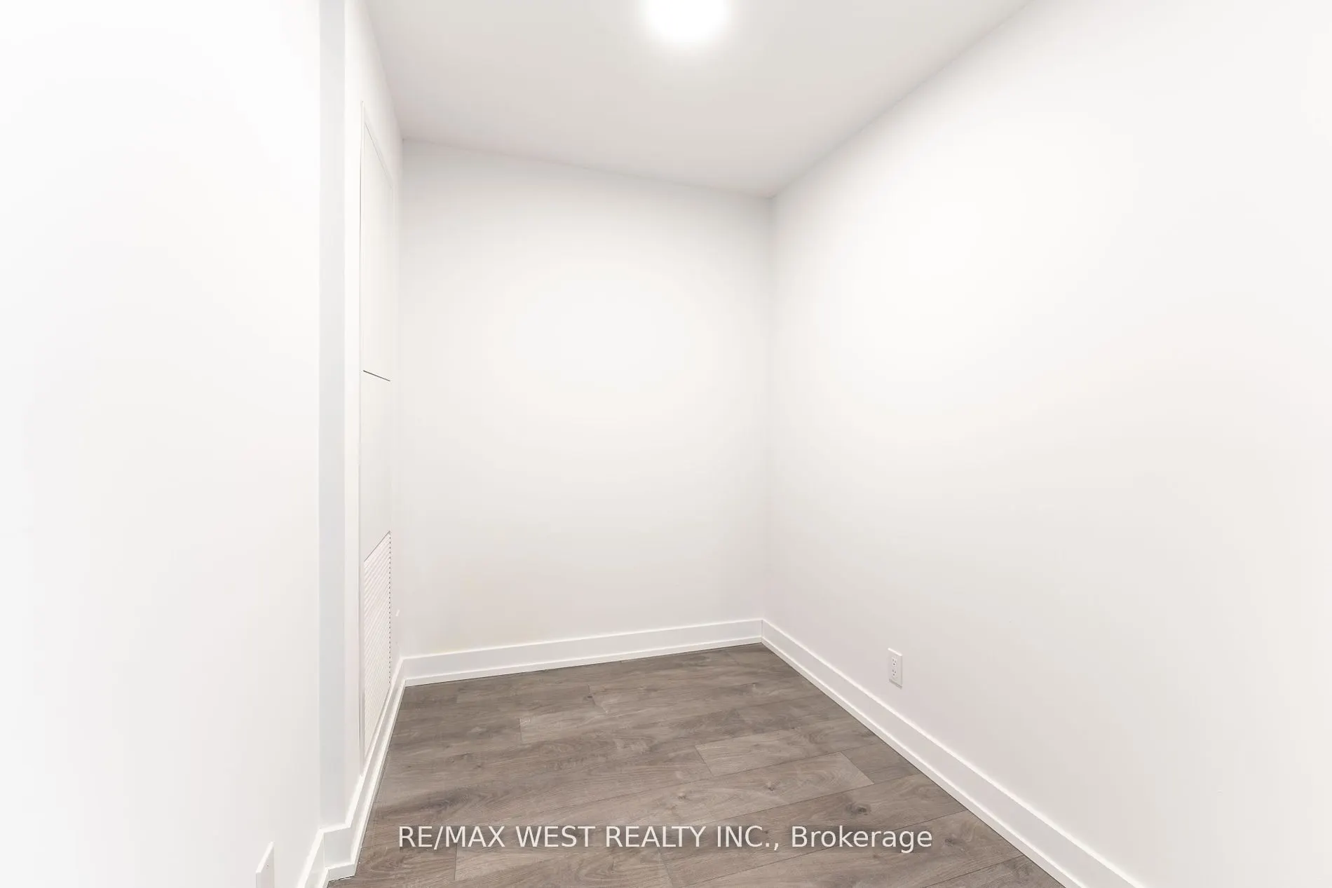 215 Veterans Drive #307
