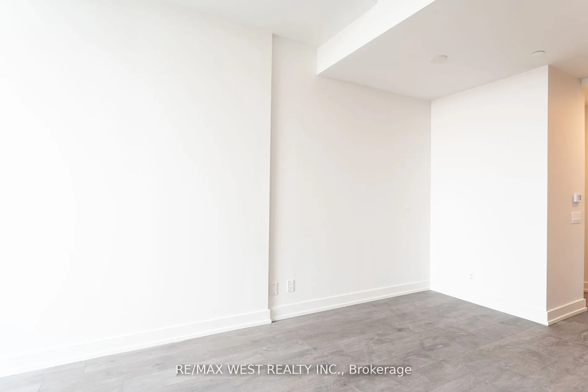 215 Veterans Drive #307
