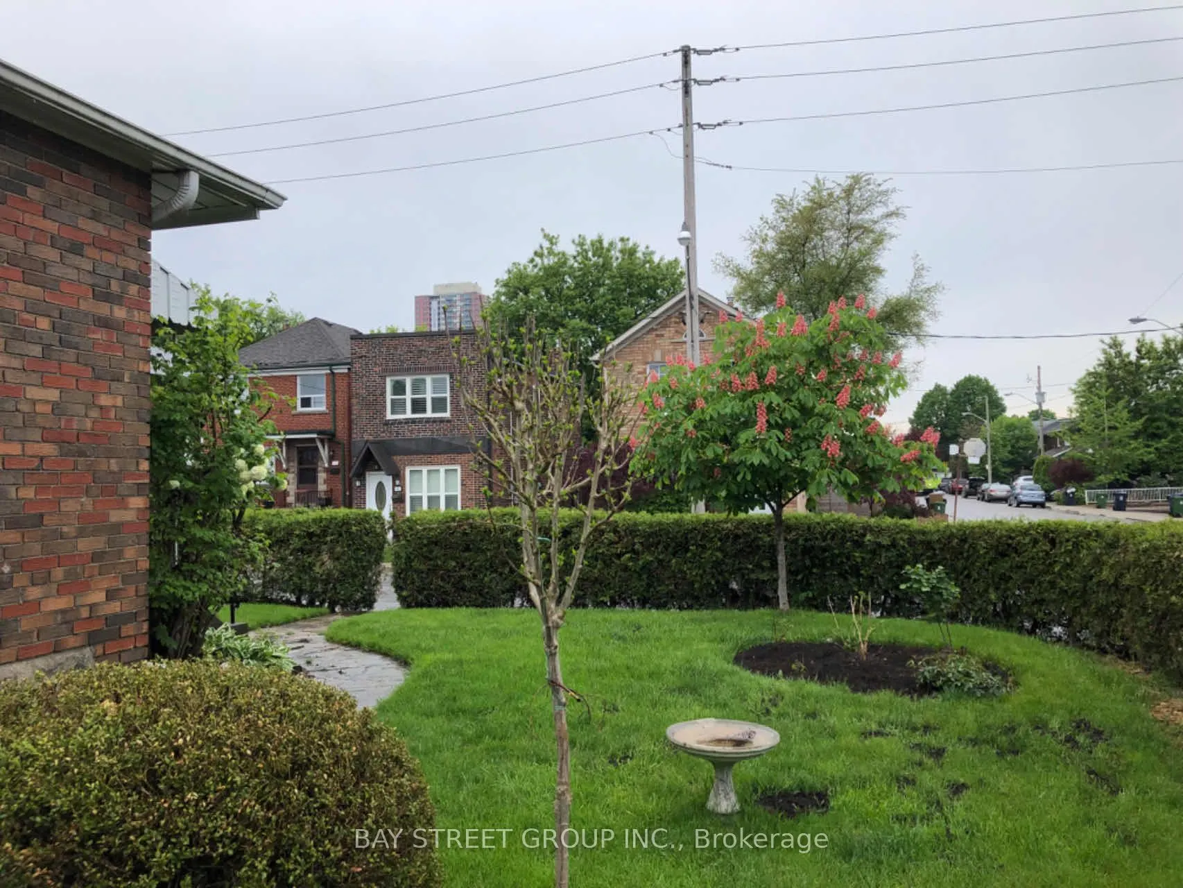 61 Lightbourn Avenue S, #1