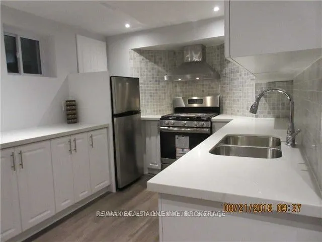 3281 Loyalist Drive
