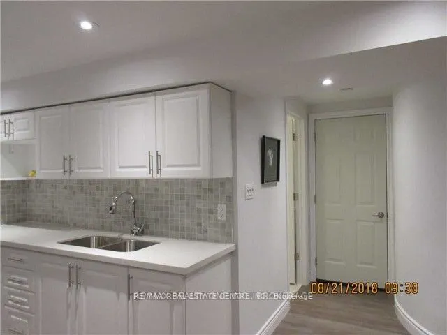 3281 Loyalist Drive