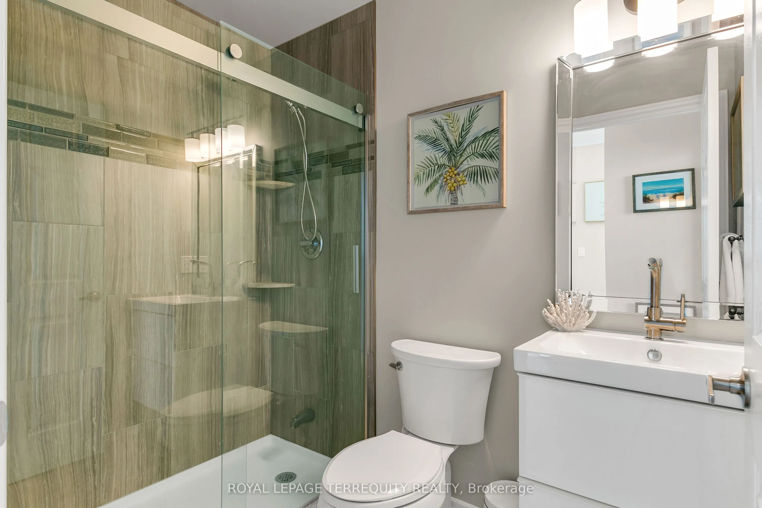 1359 Rathburn Road E, #809