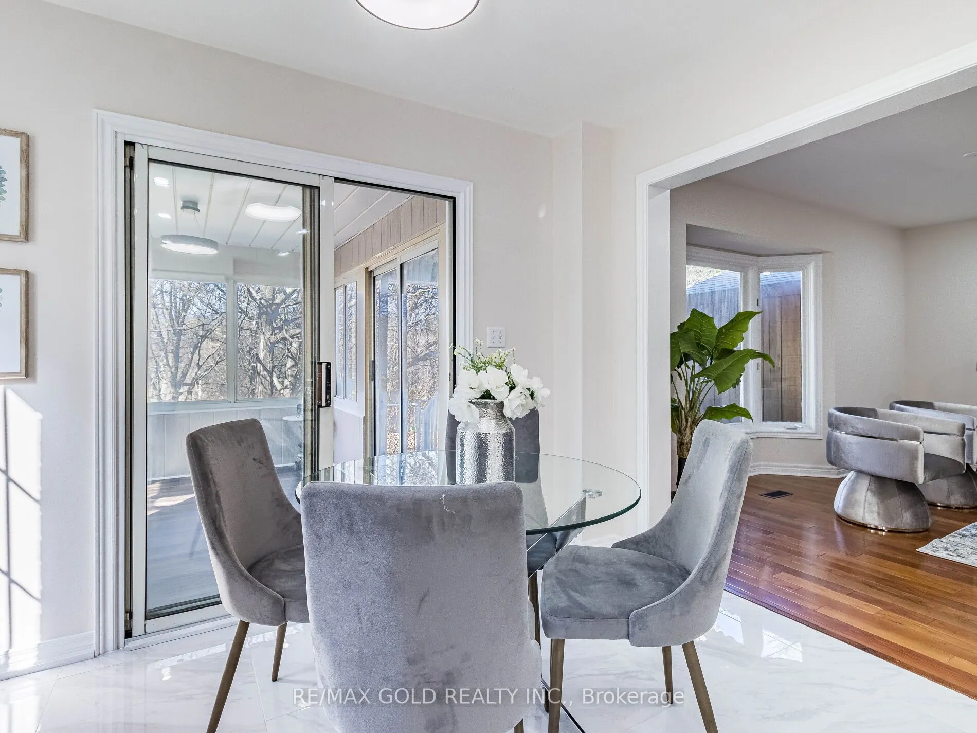 140 Pressed Brick Drive