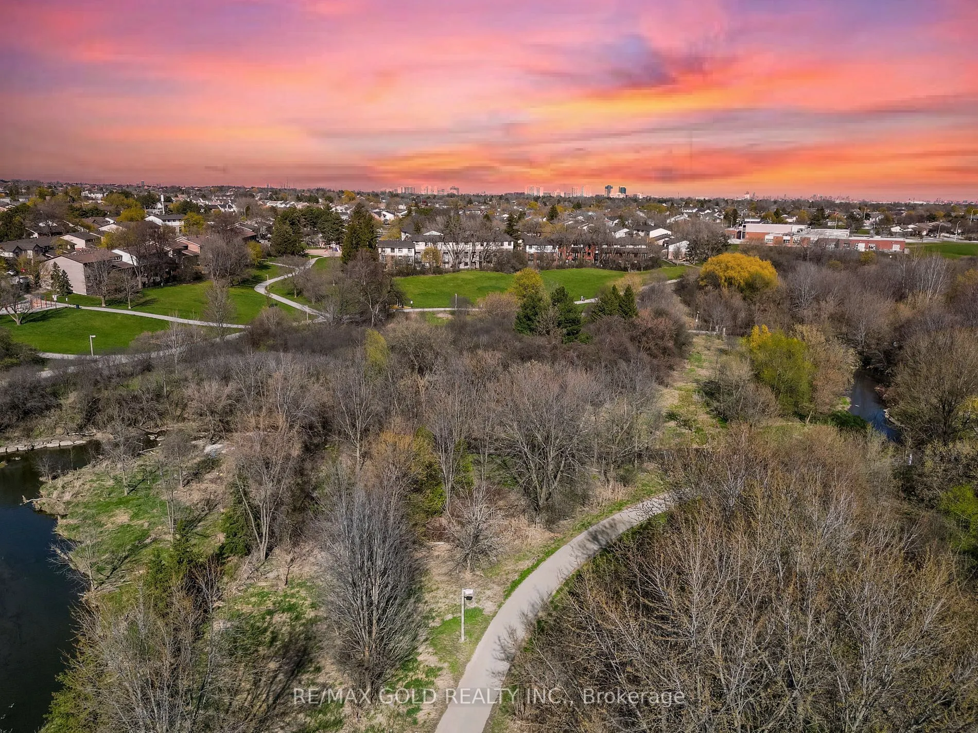140 Pressed Brick Drive