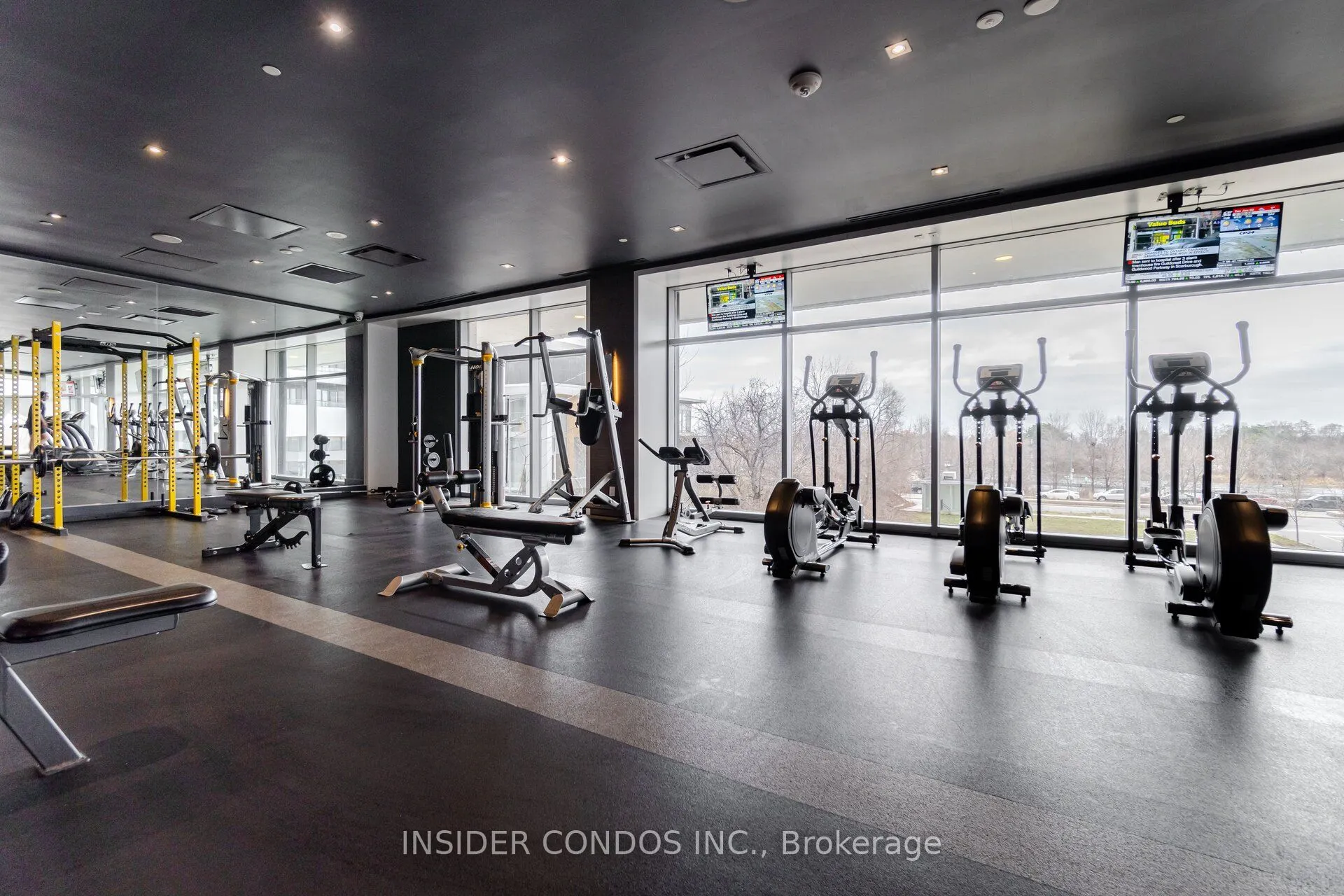 33 Shore Breeze Drive, #1307