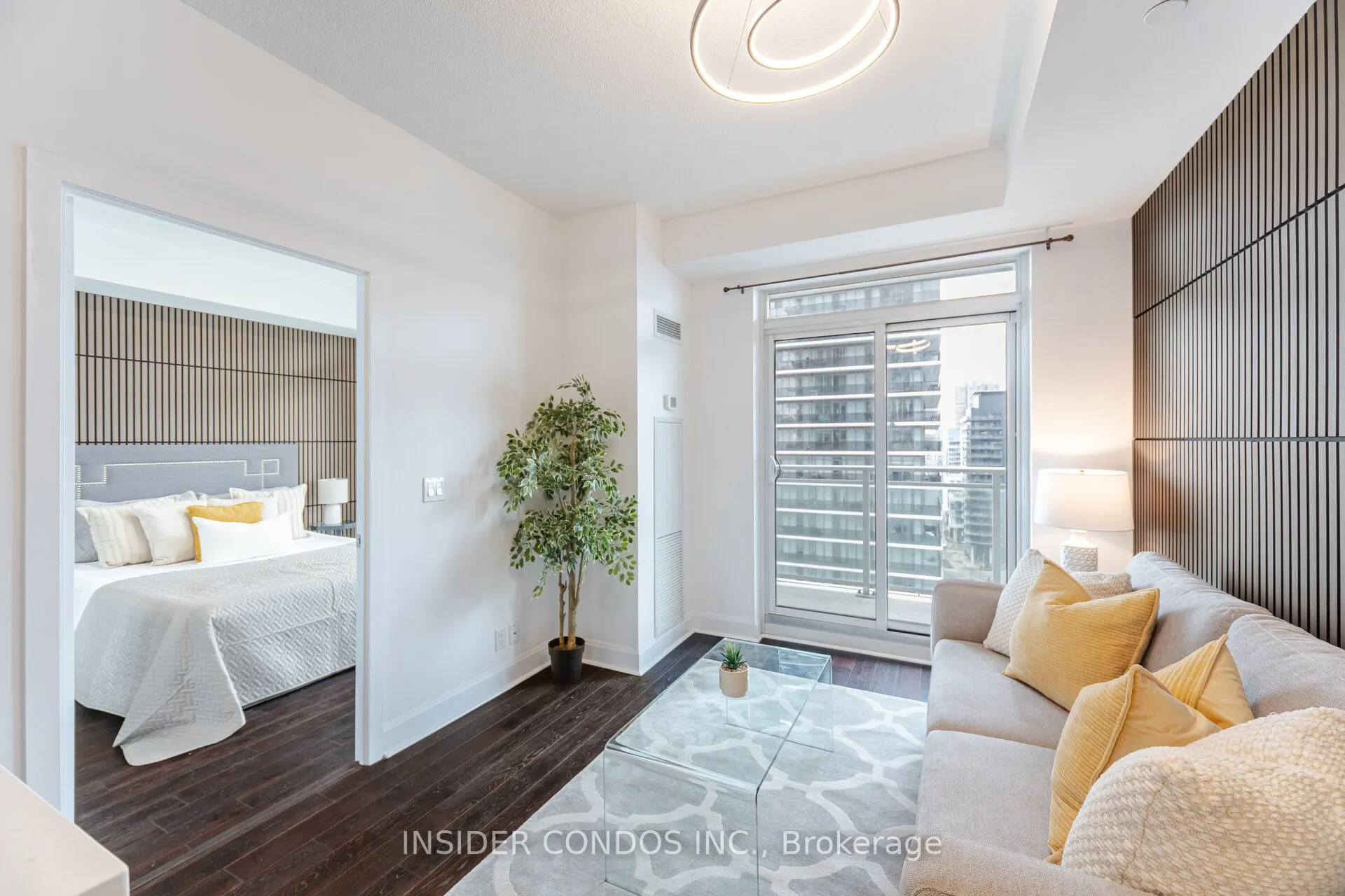 33 Shore Breeze Drive, #1307