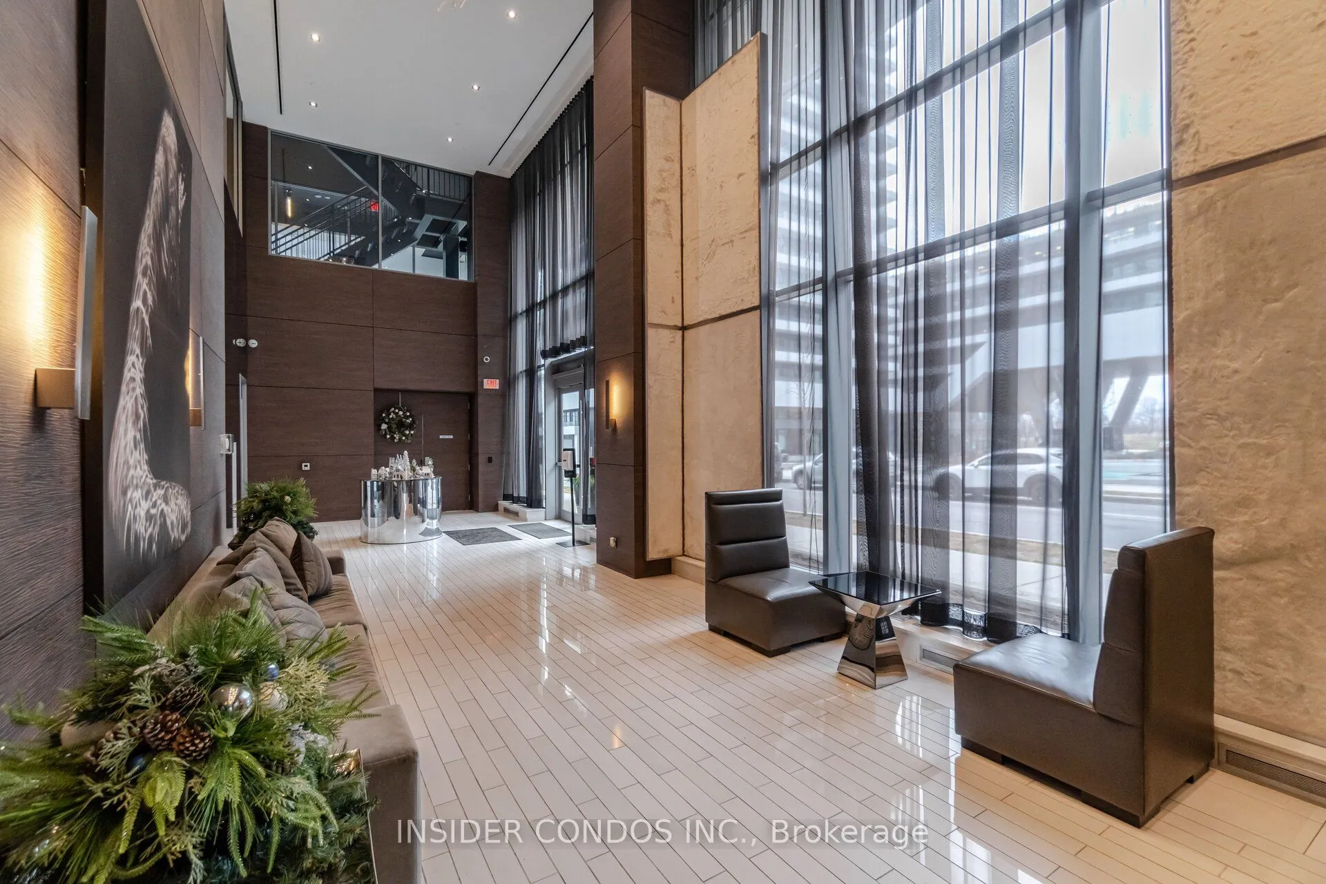 33 Shore Breeze Drive, #1307