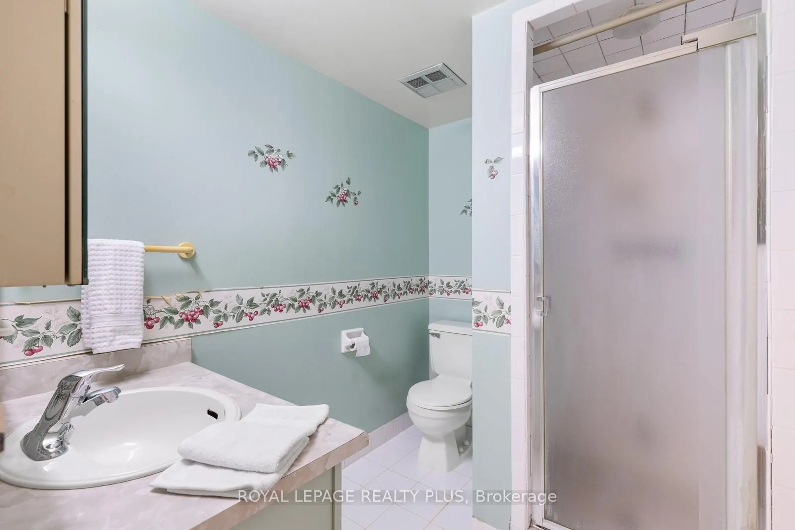 3650 Kaneff Crescent, #1002