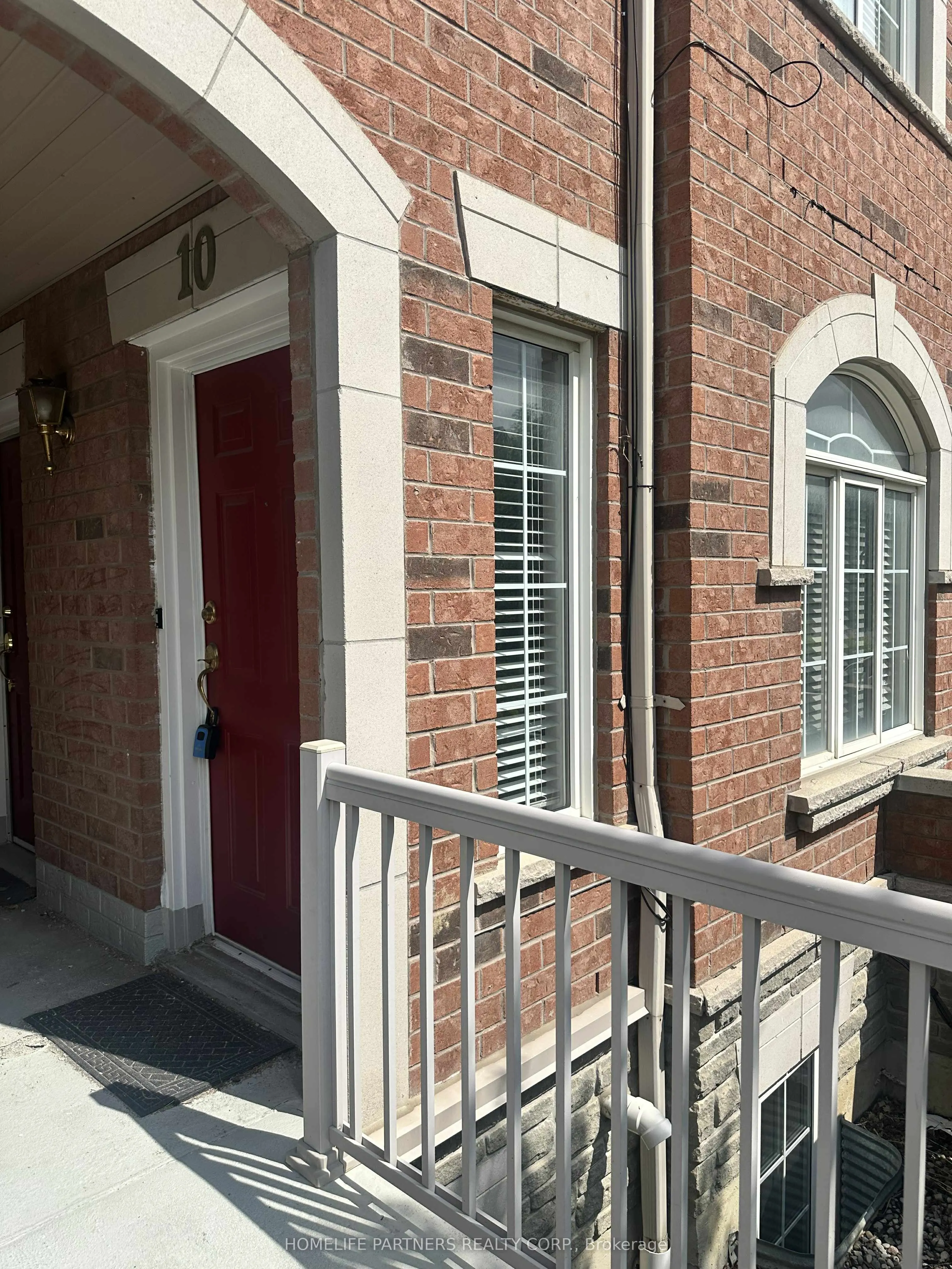 605 Shoreline Drive, #10