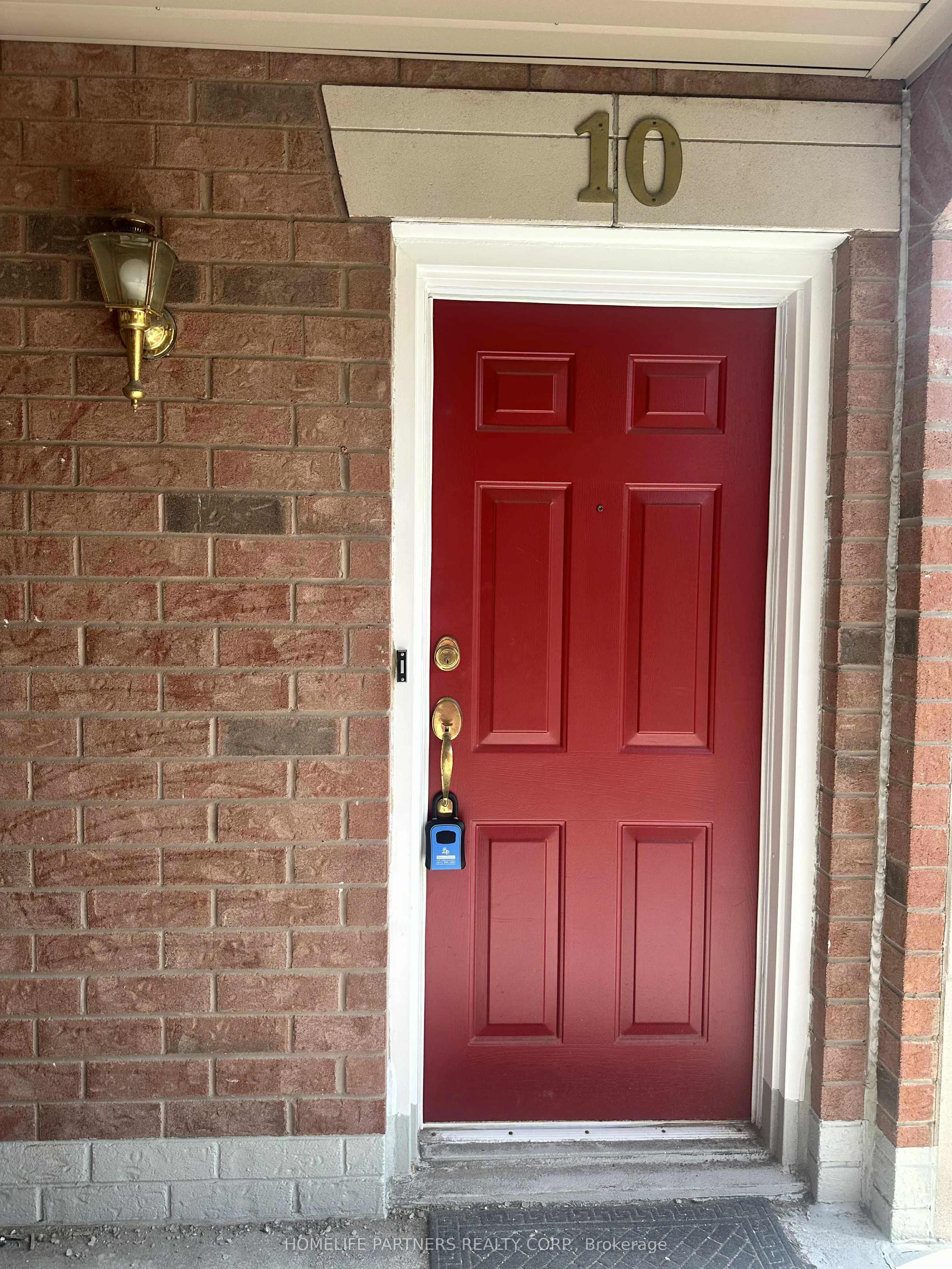 605 Shoreline Drive, #10