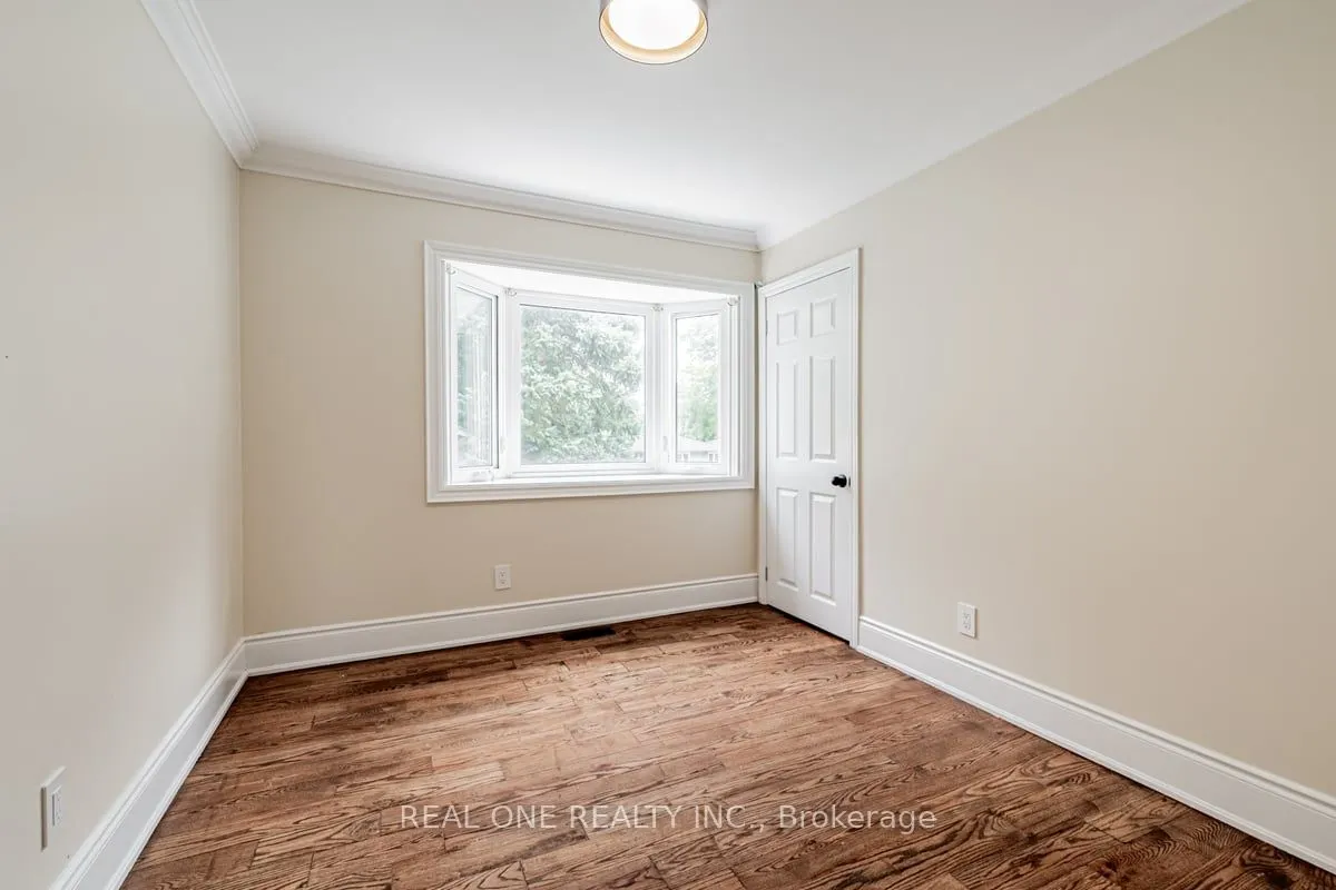 30 Herkley Drive