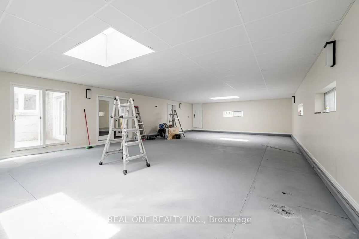 30 Herkley Drive