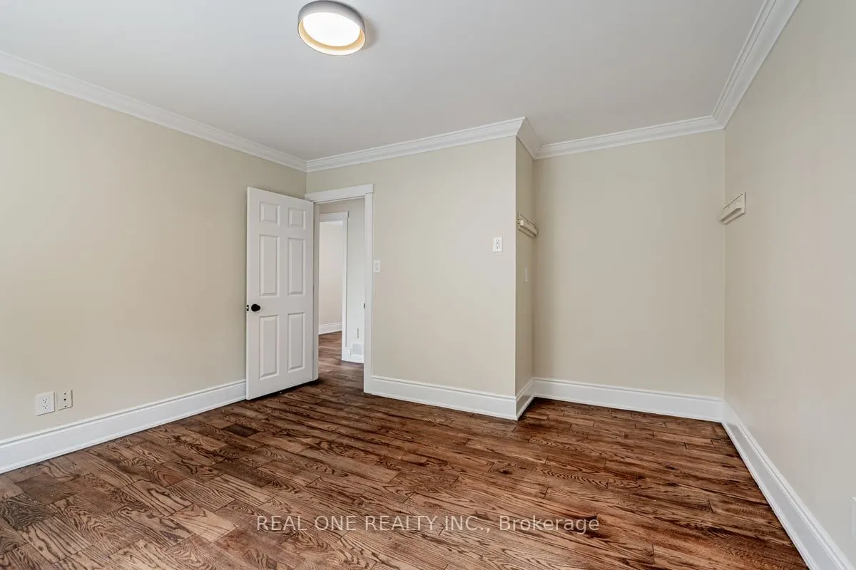 30 Herkley Drive