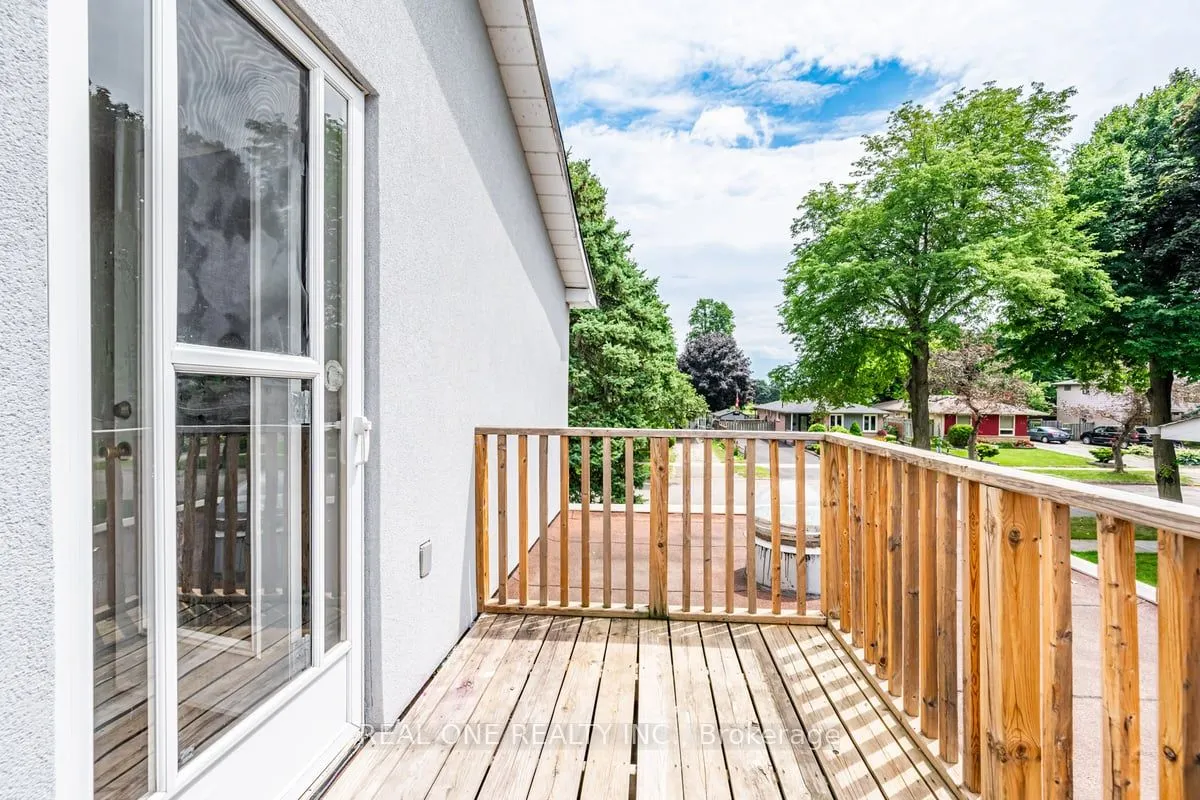 30 Herkley Drive