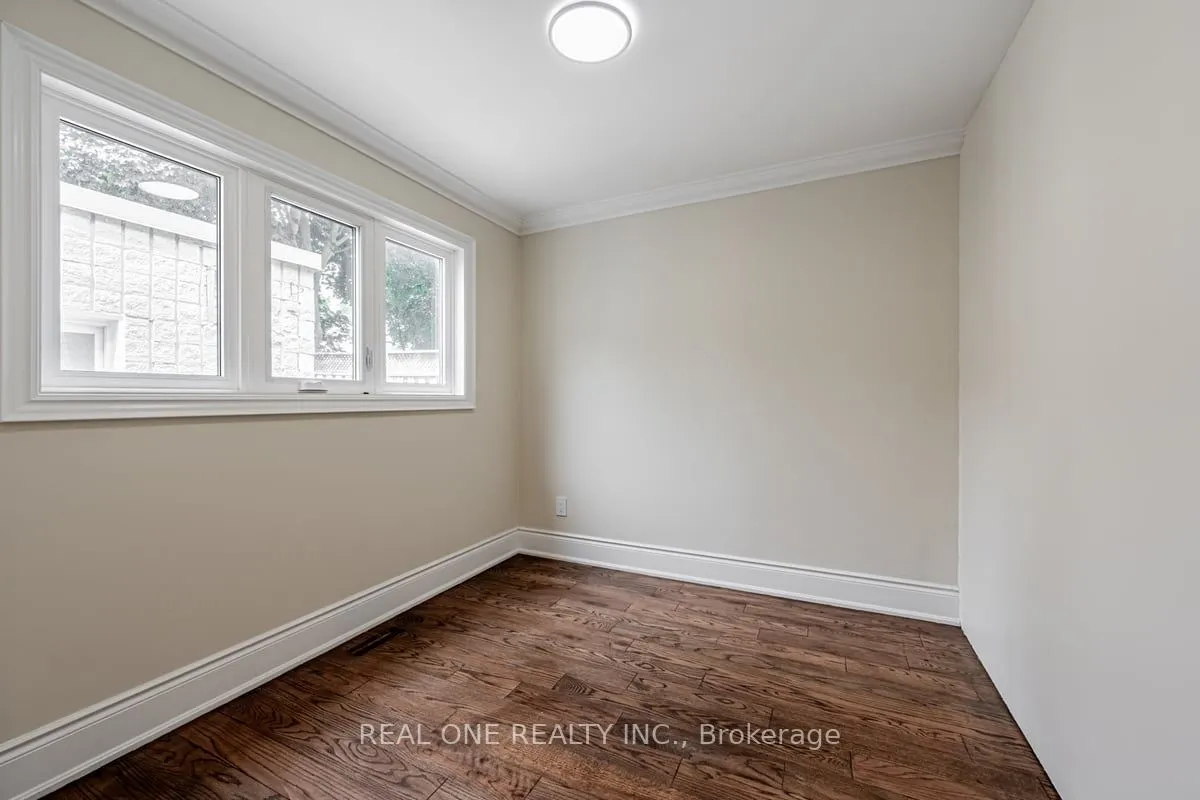 30 Herkley Drive
