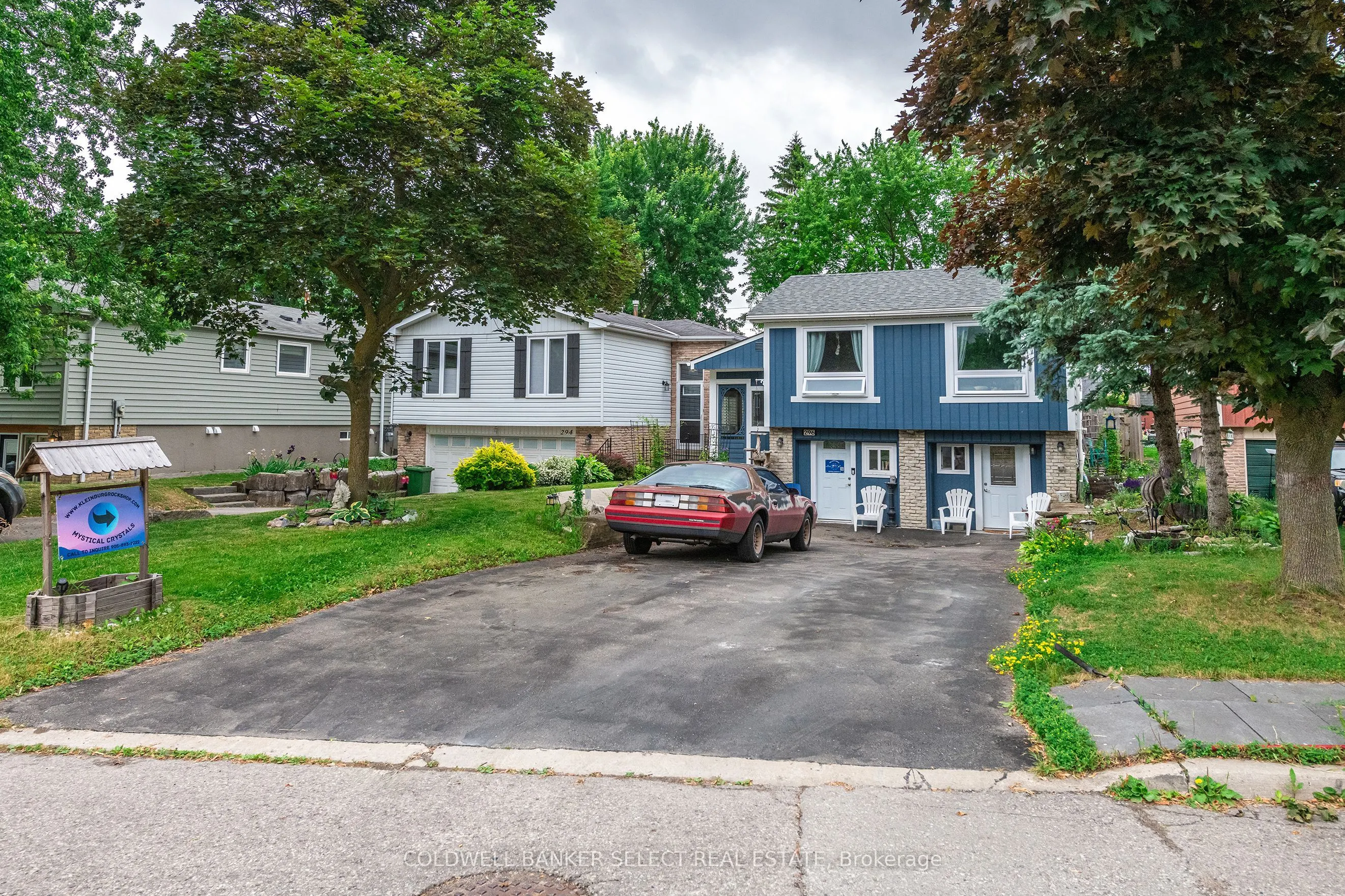 296 Whitehead Crescent