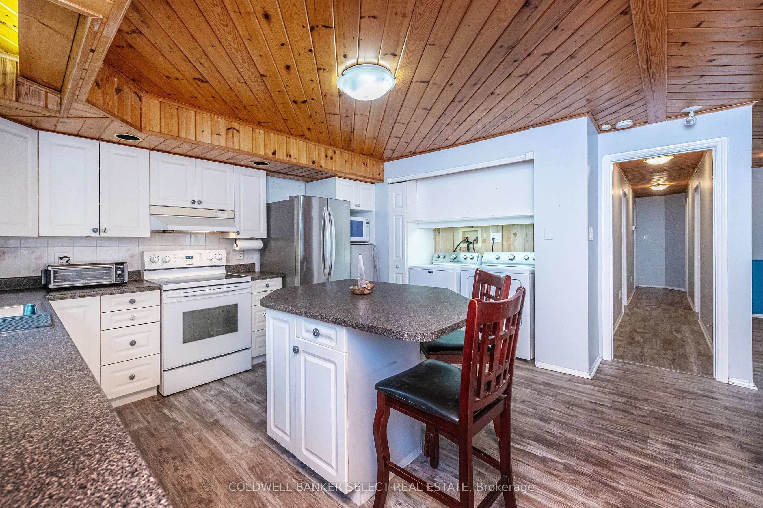 296 Whitehead Crescent