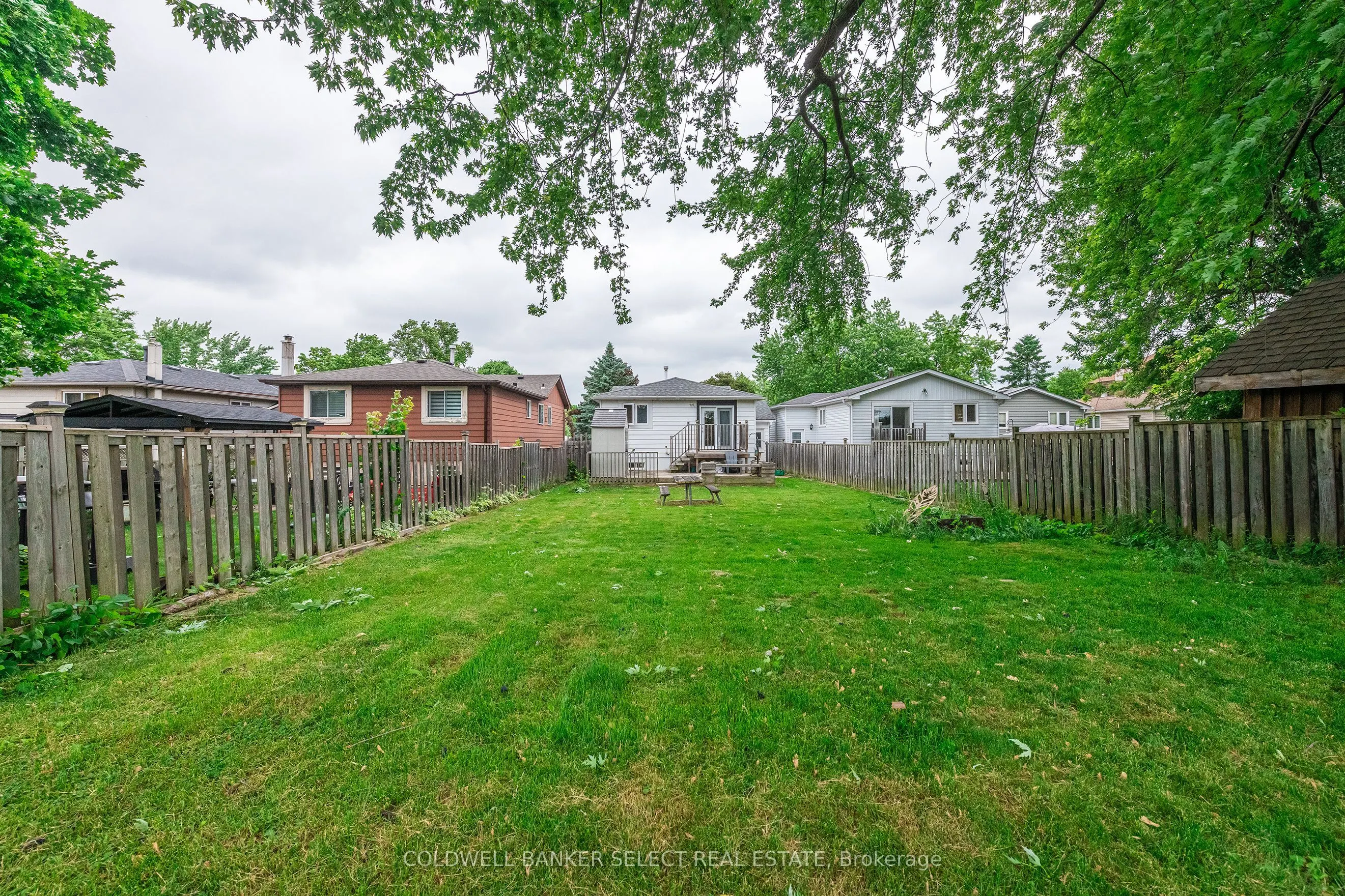 296 Whitehead Crescent