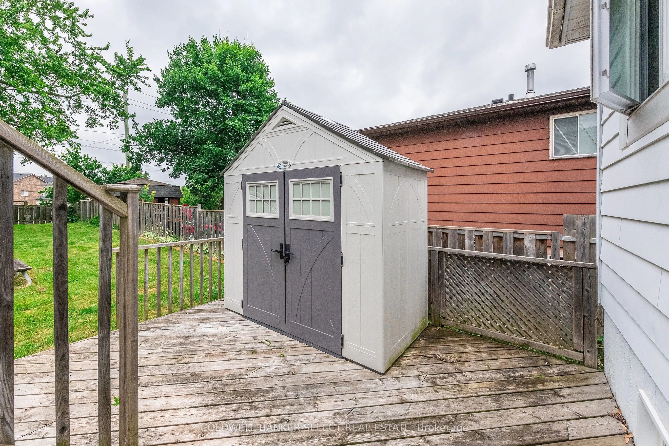 296 Whitehead Crescent