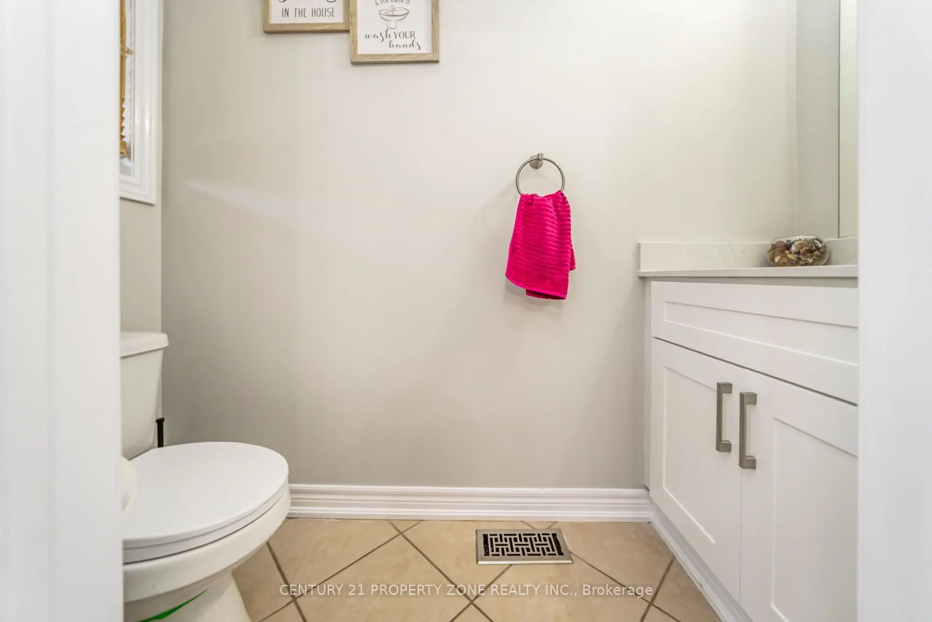 221 Andrews Trail