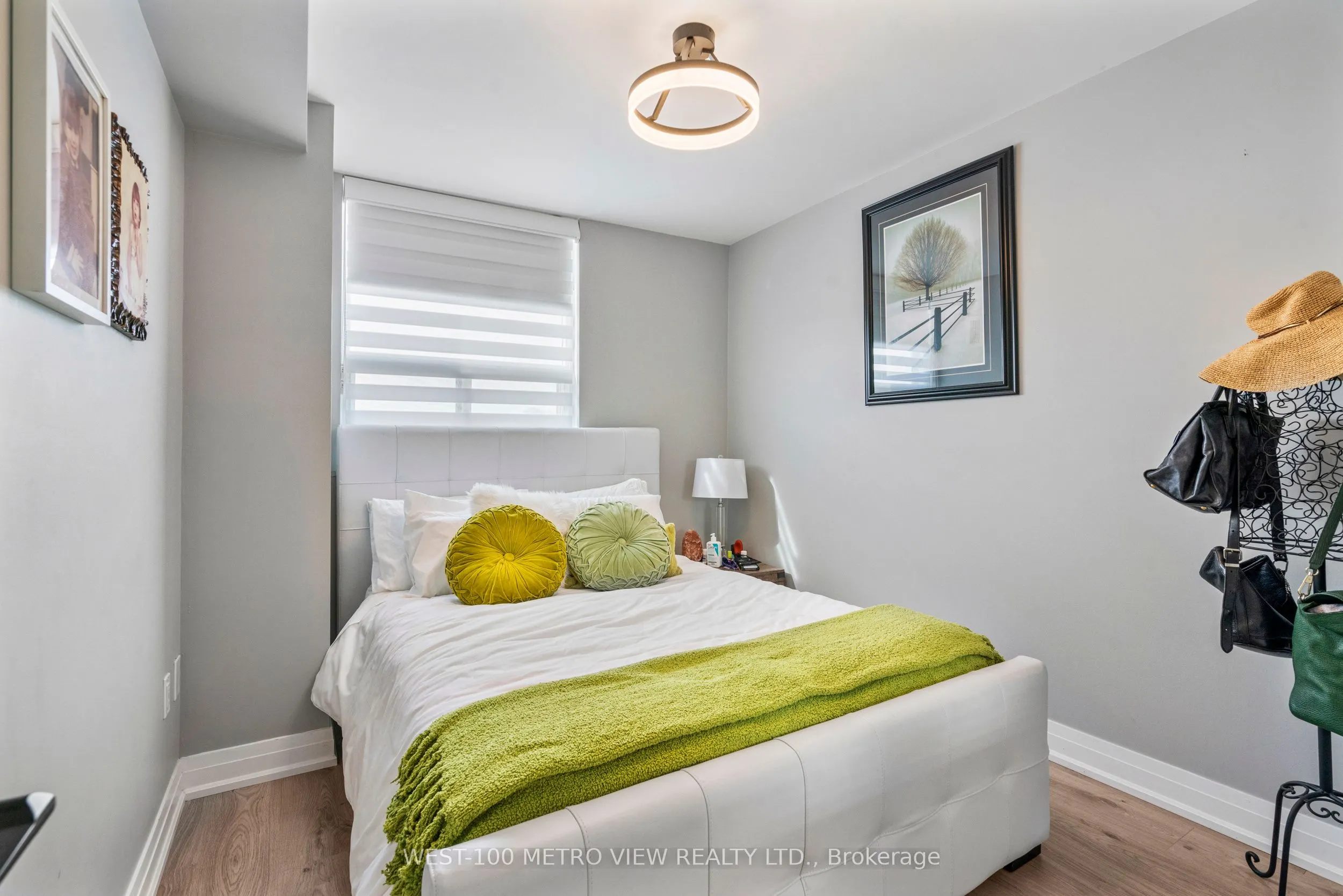355 Rathburn Road E, #701