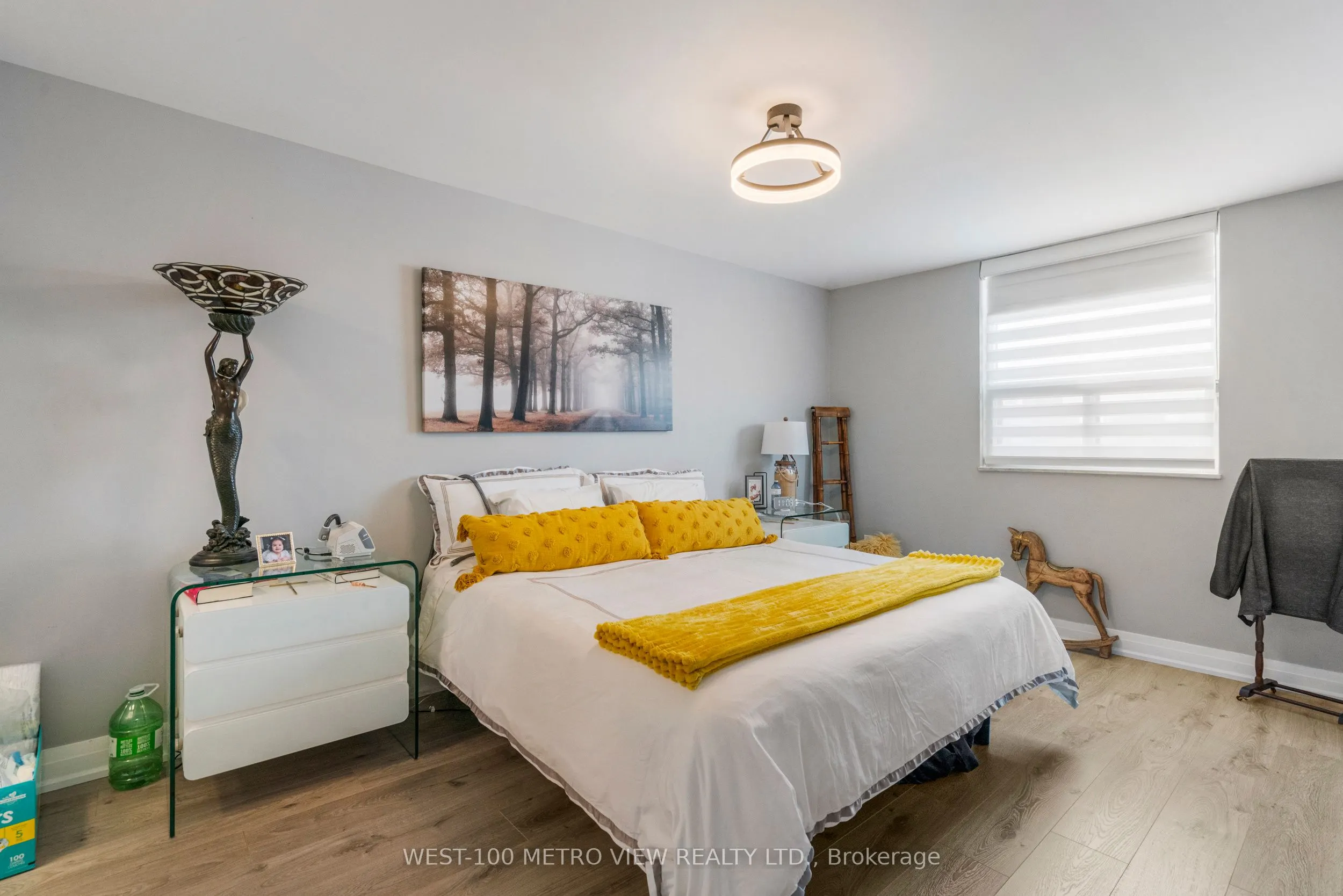 355 Rathburn Road E, #701