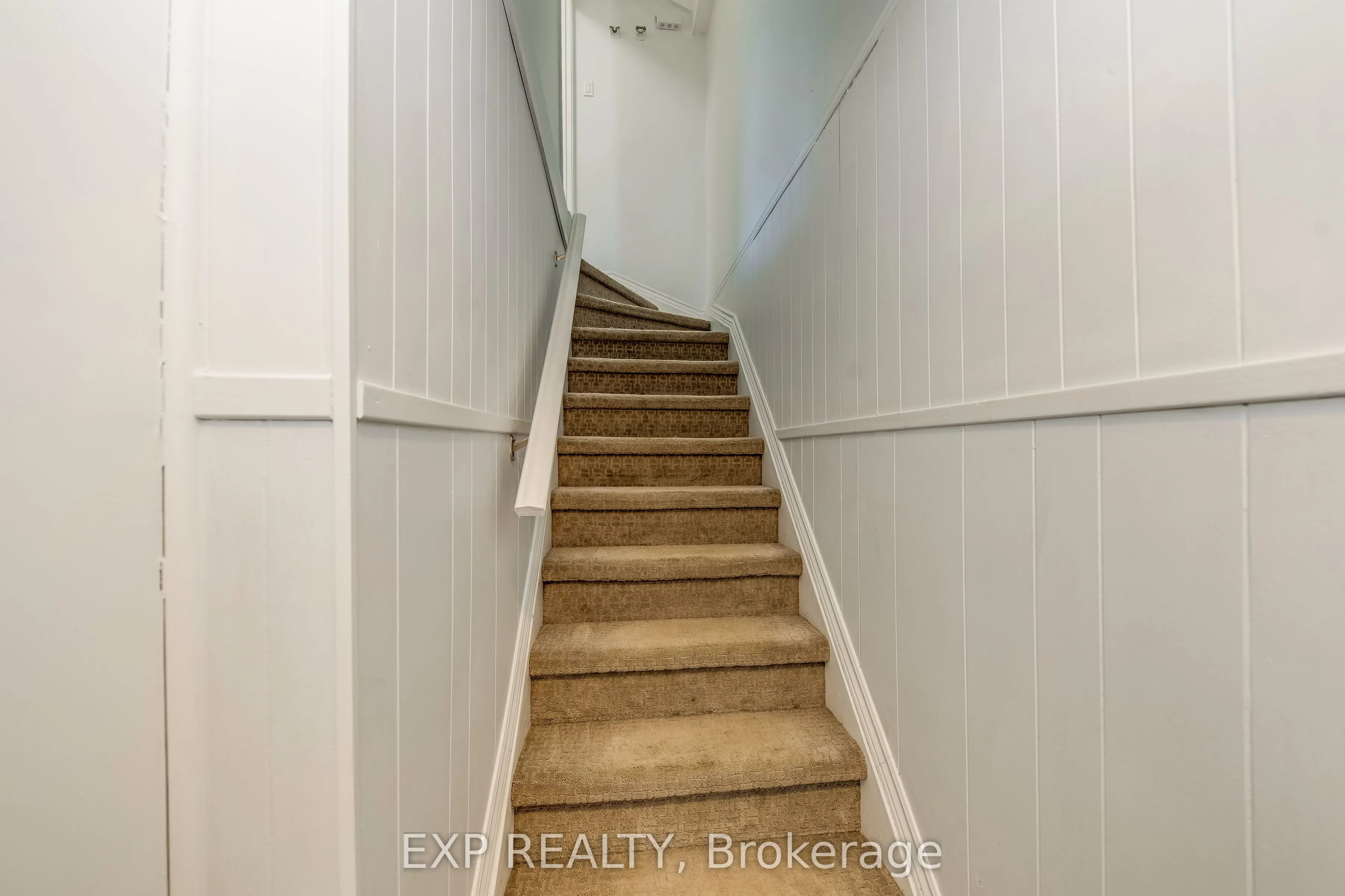 1050 Shawnmarr Road, #132