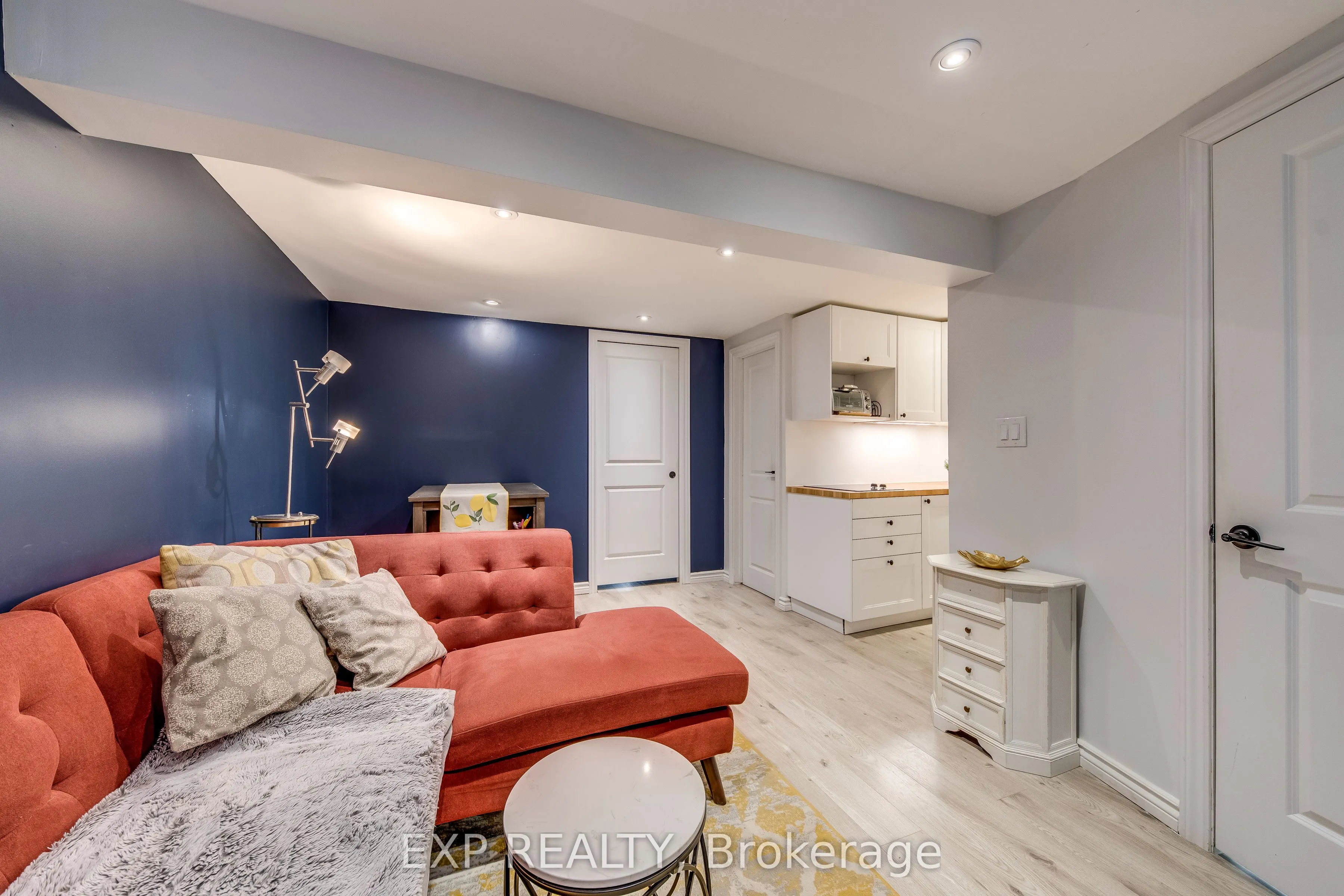 1050 Shawnmarr Road, #132