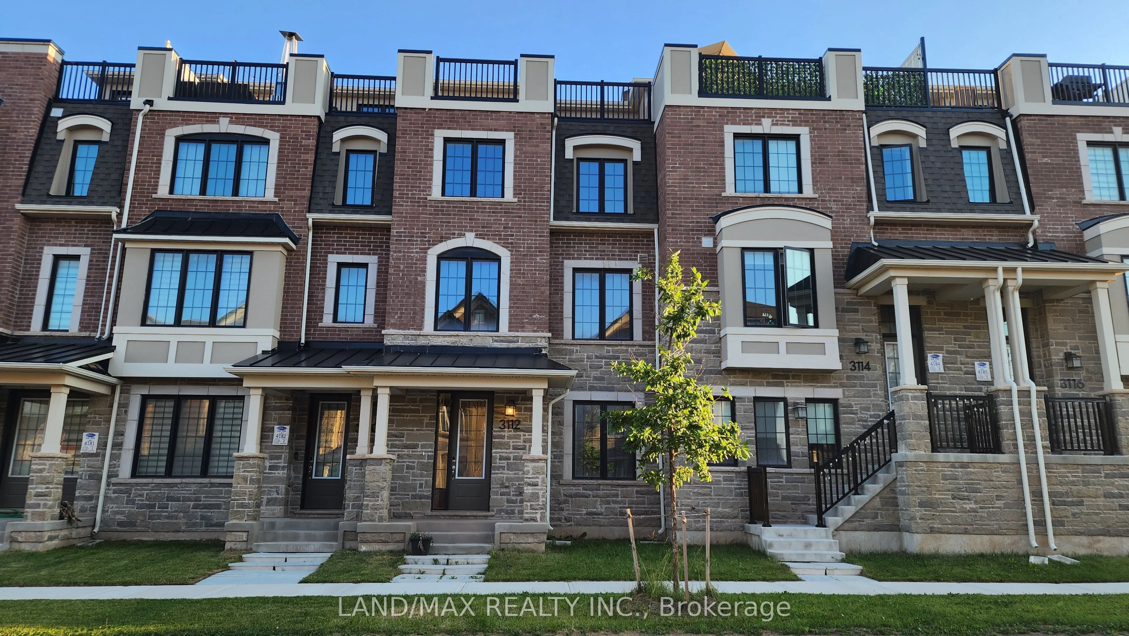 3112 William Cutmore Boulevard