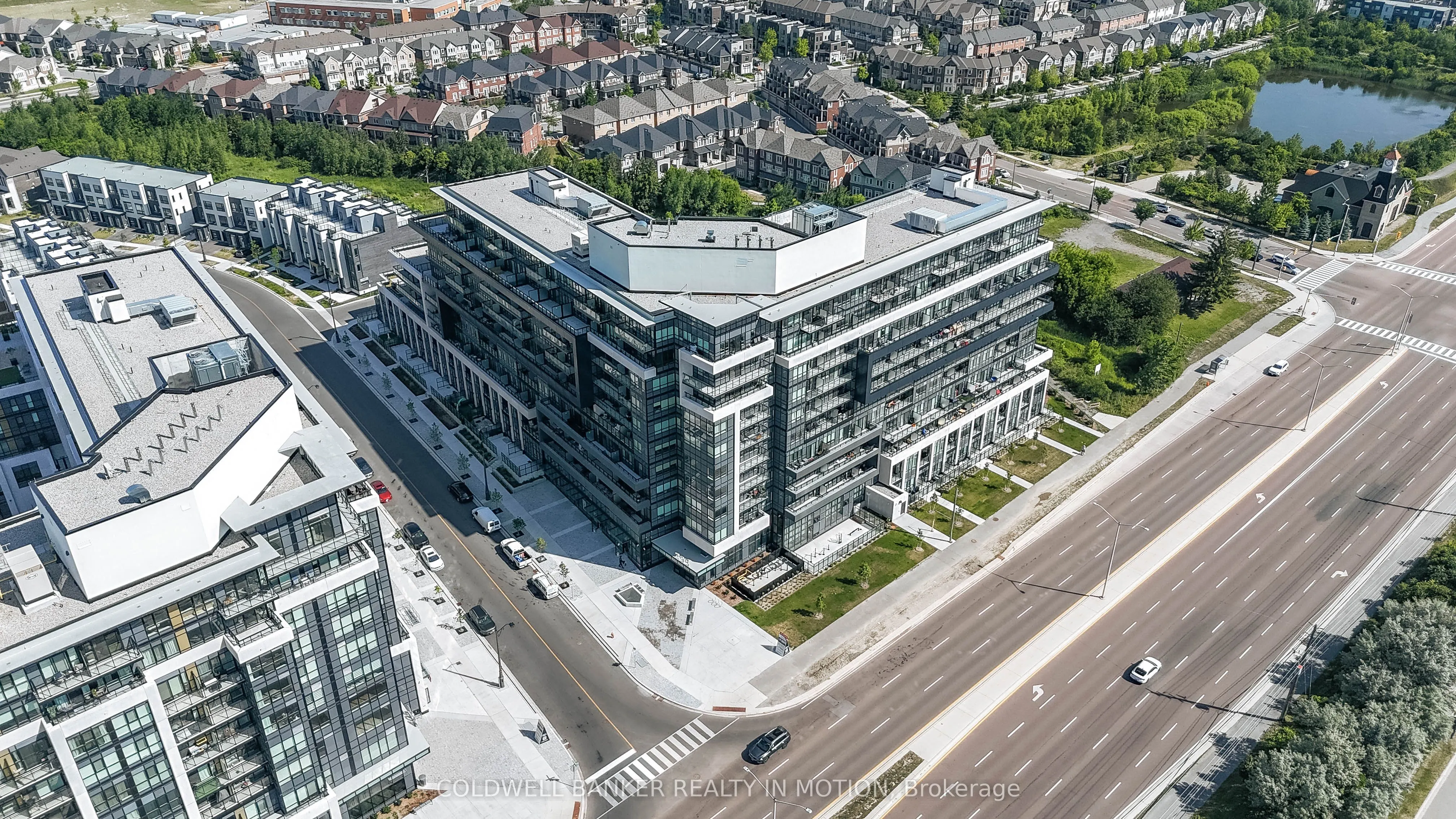 395 Dundas Street W, #509