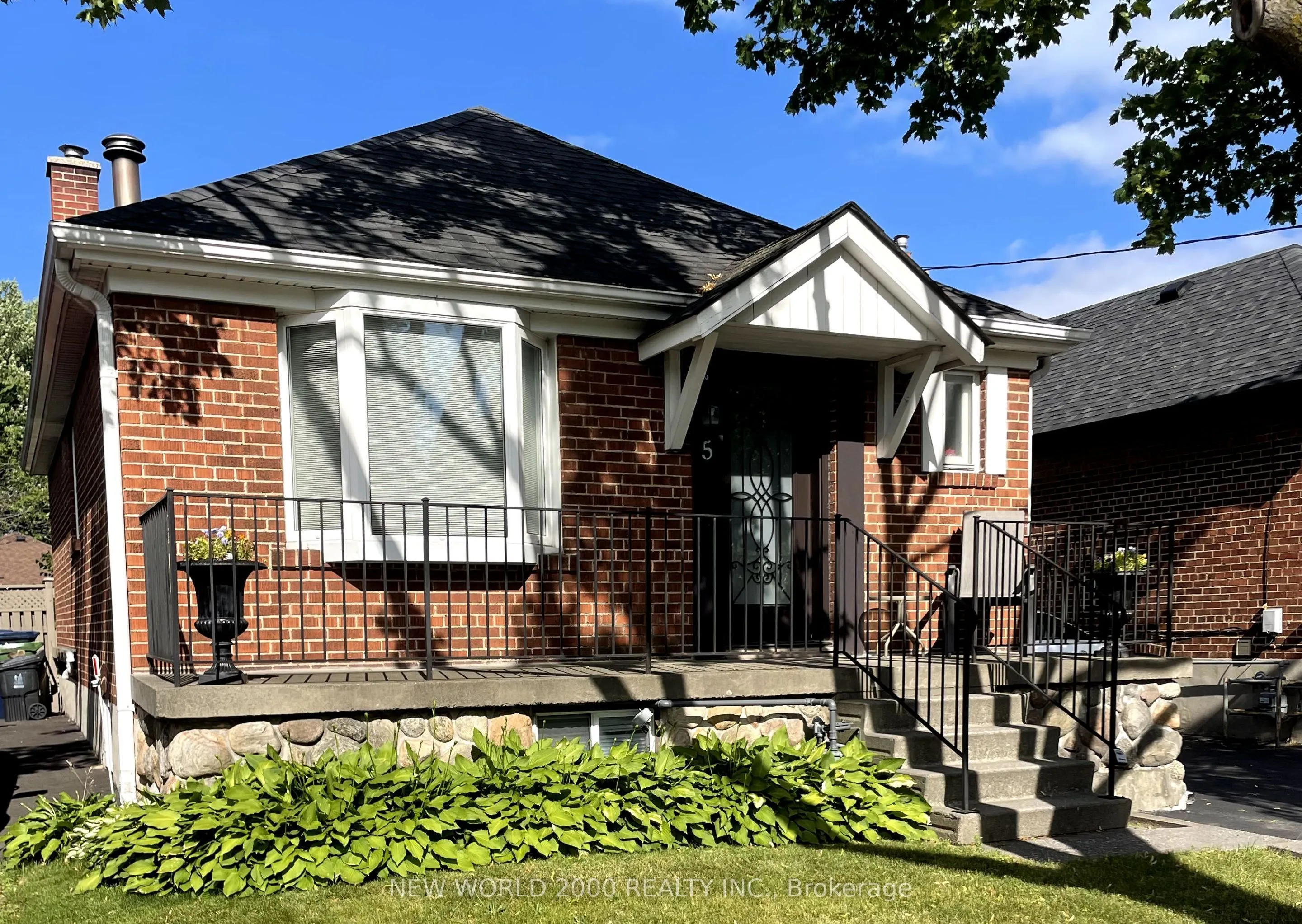 5 Parker Avenue