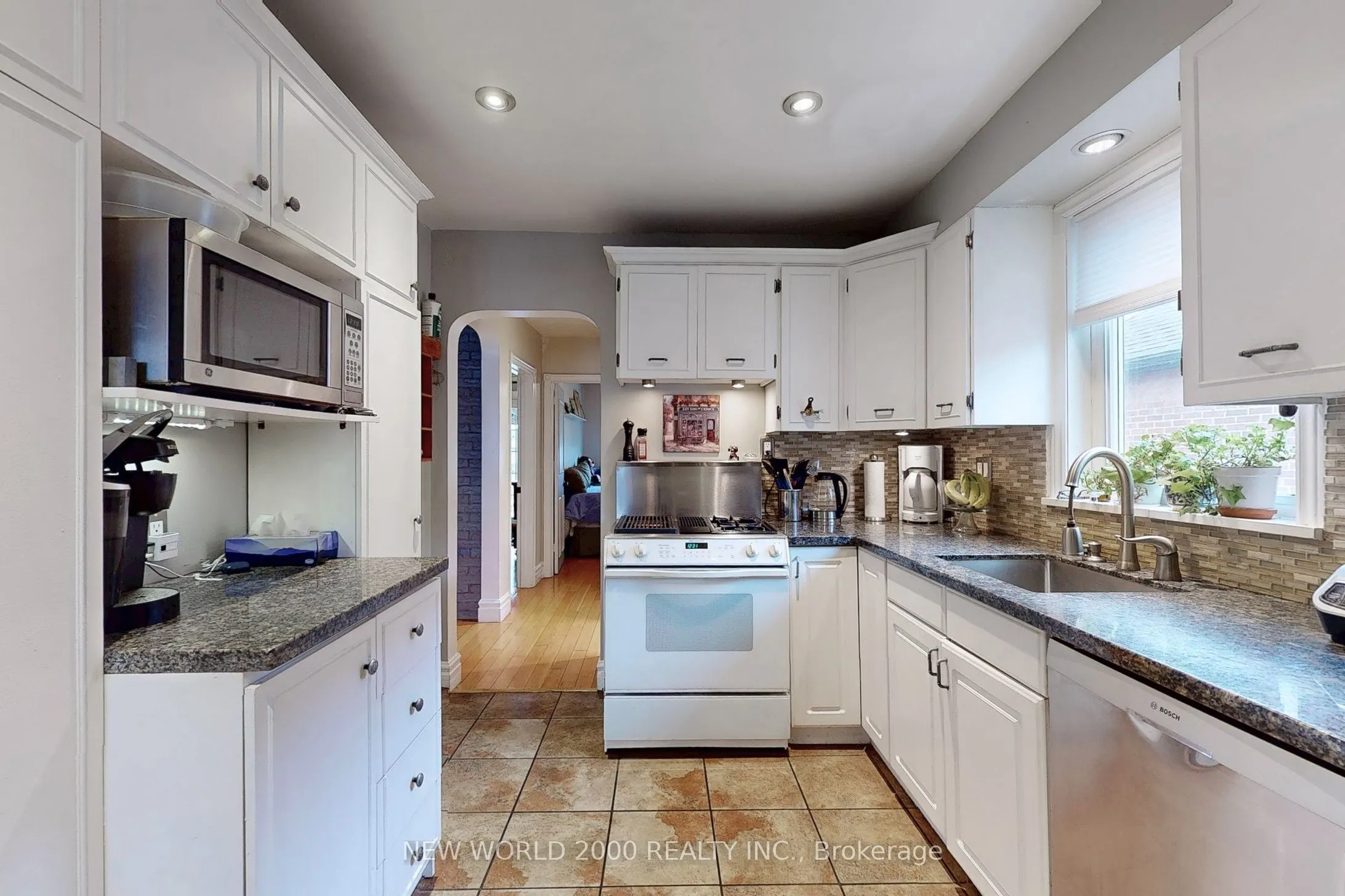 5 Parker Avenue