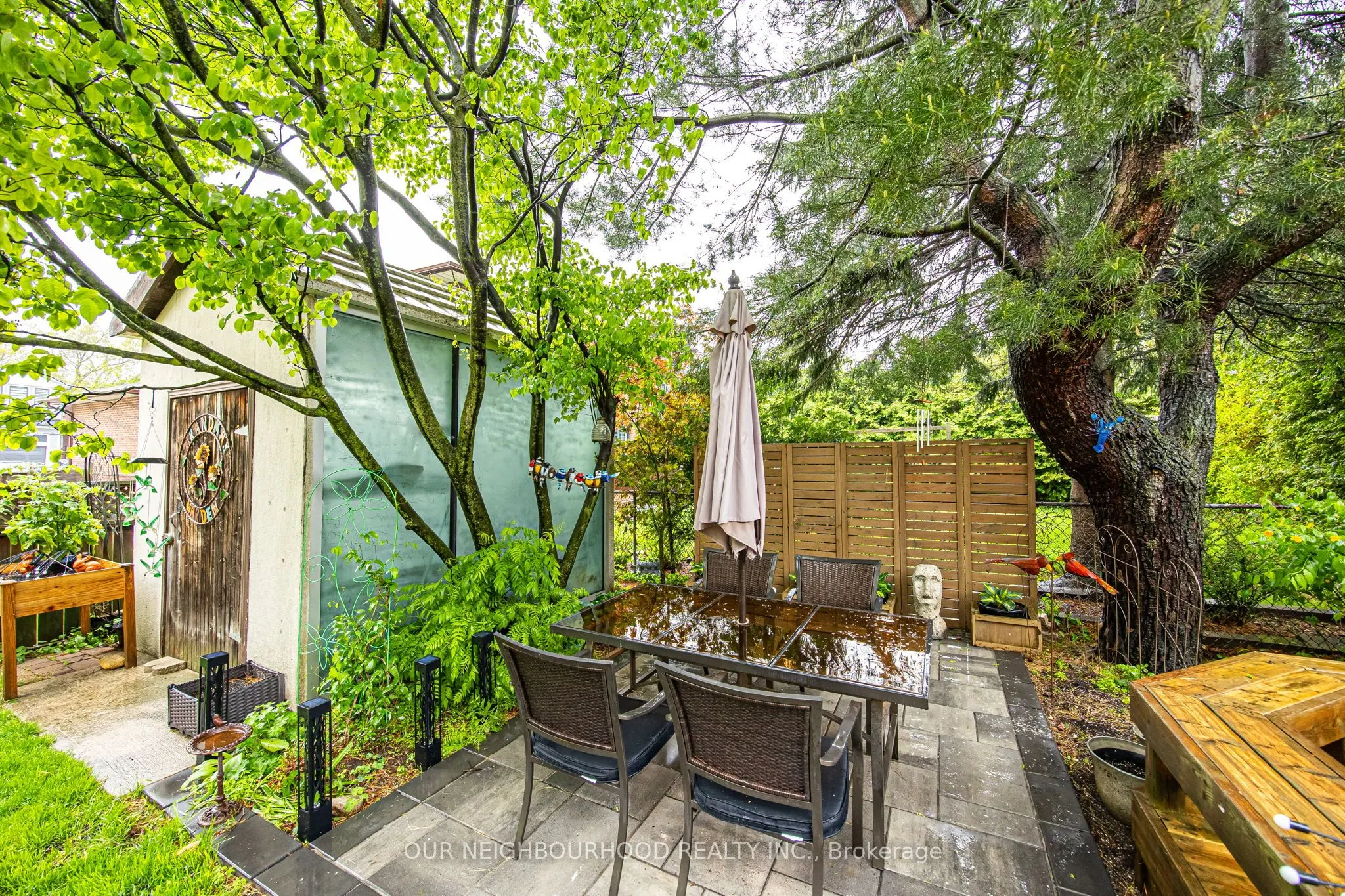 6 Enfield Avenue