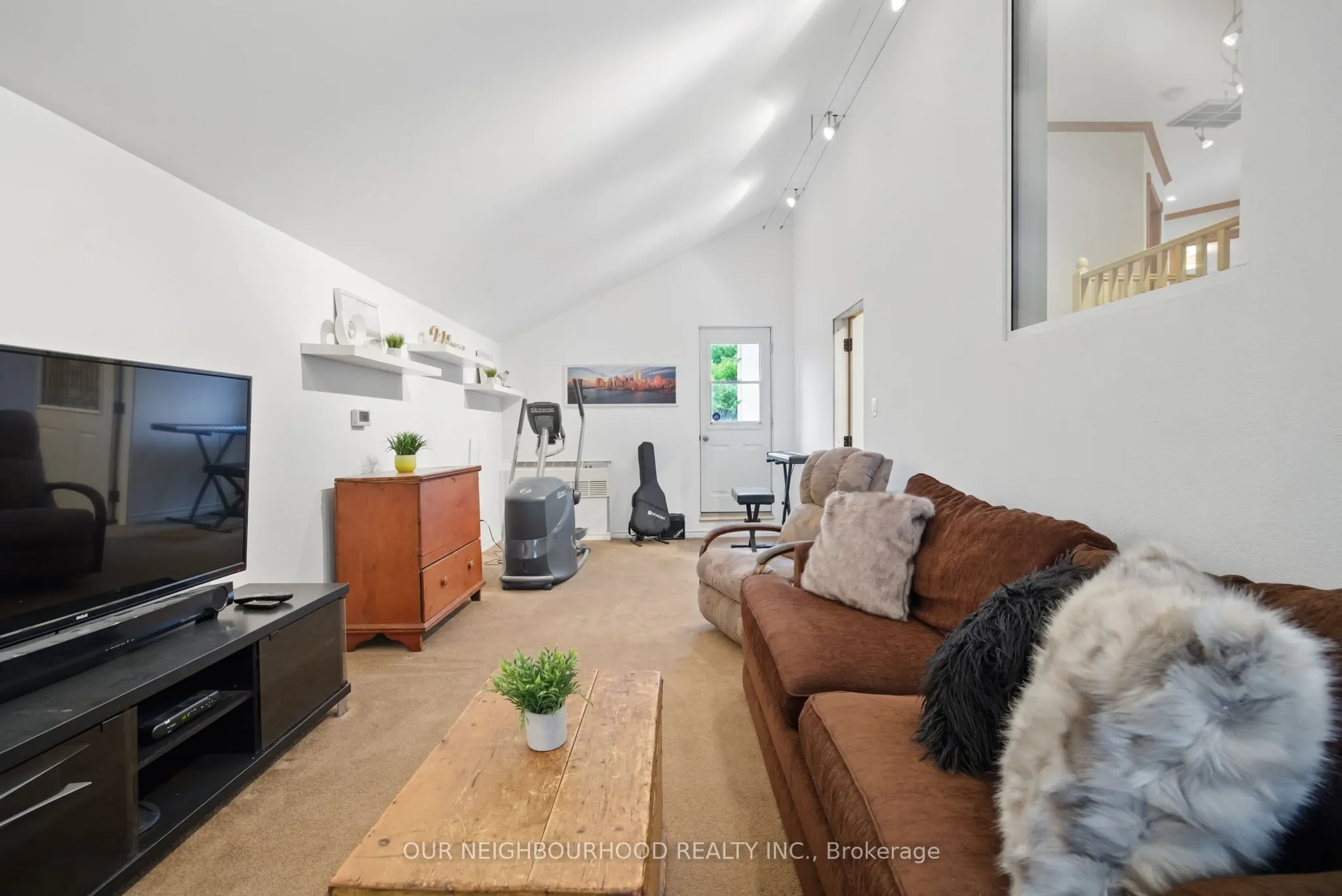6 Enfield Avenue